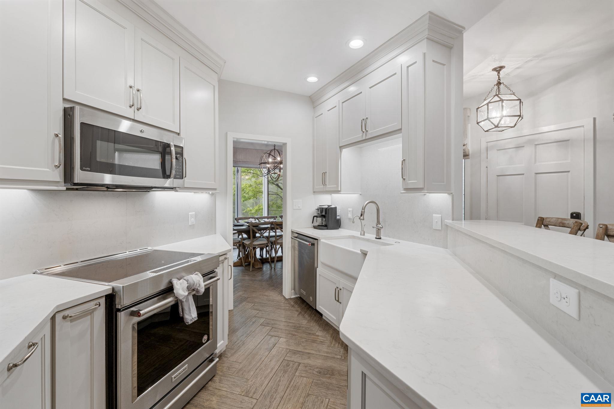 WINTERGREEN RESORT - Residential