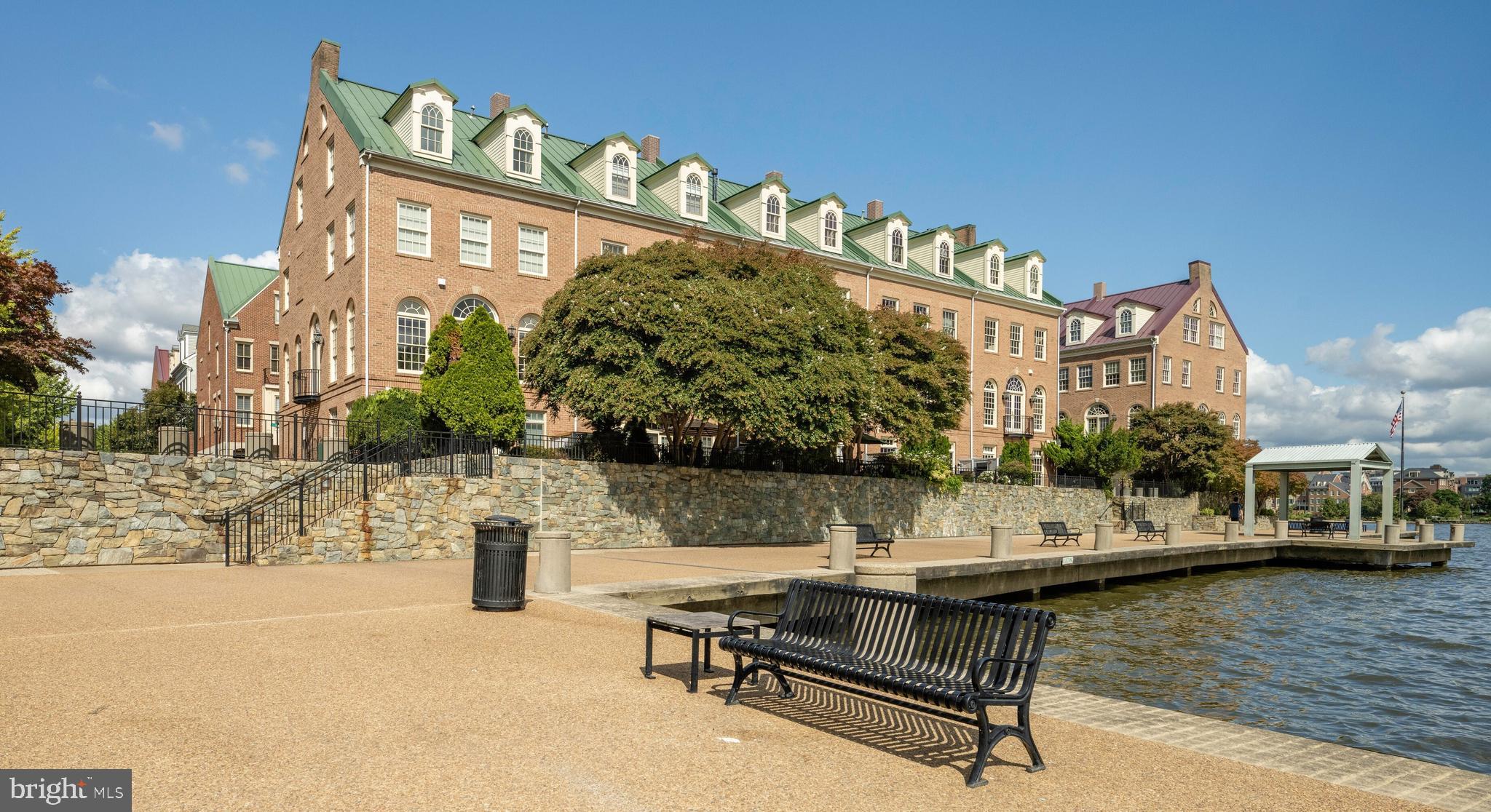 FORDS LANDING - Residential