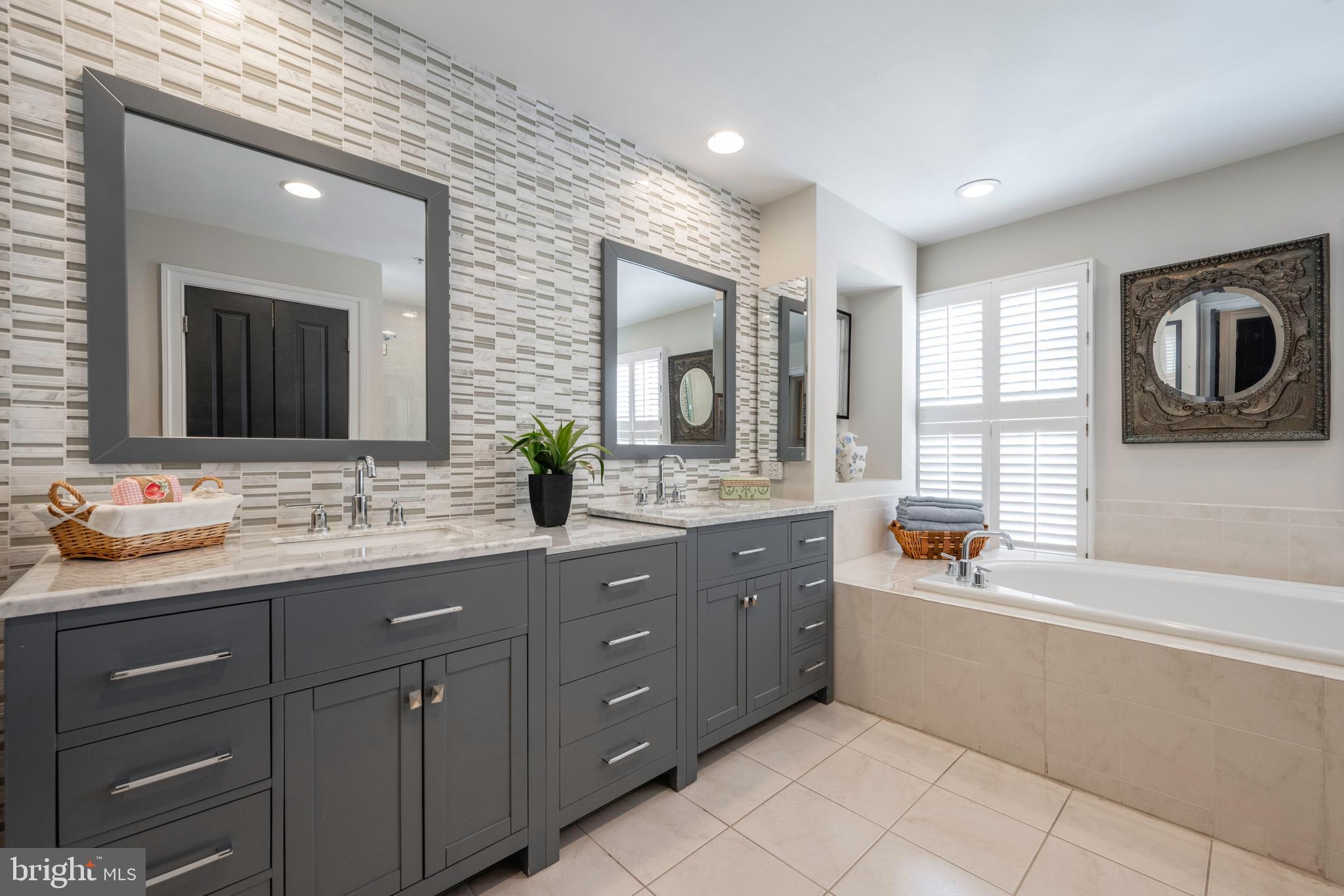 FORDS LANDING - Residential