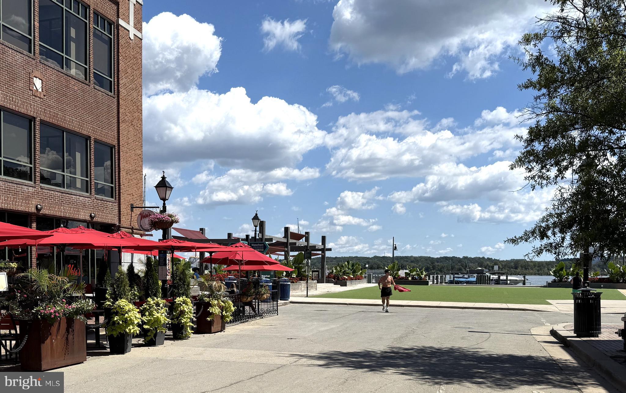 FORDS LANDING - Residential