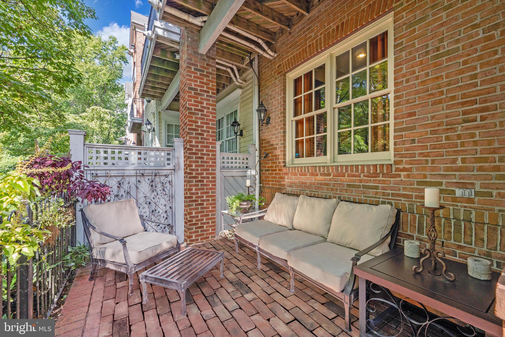 FORDS LANDING - Residential