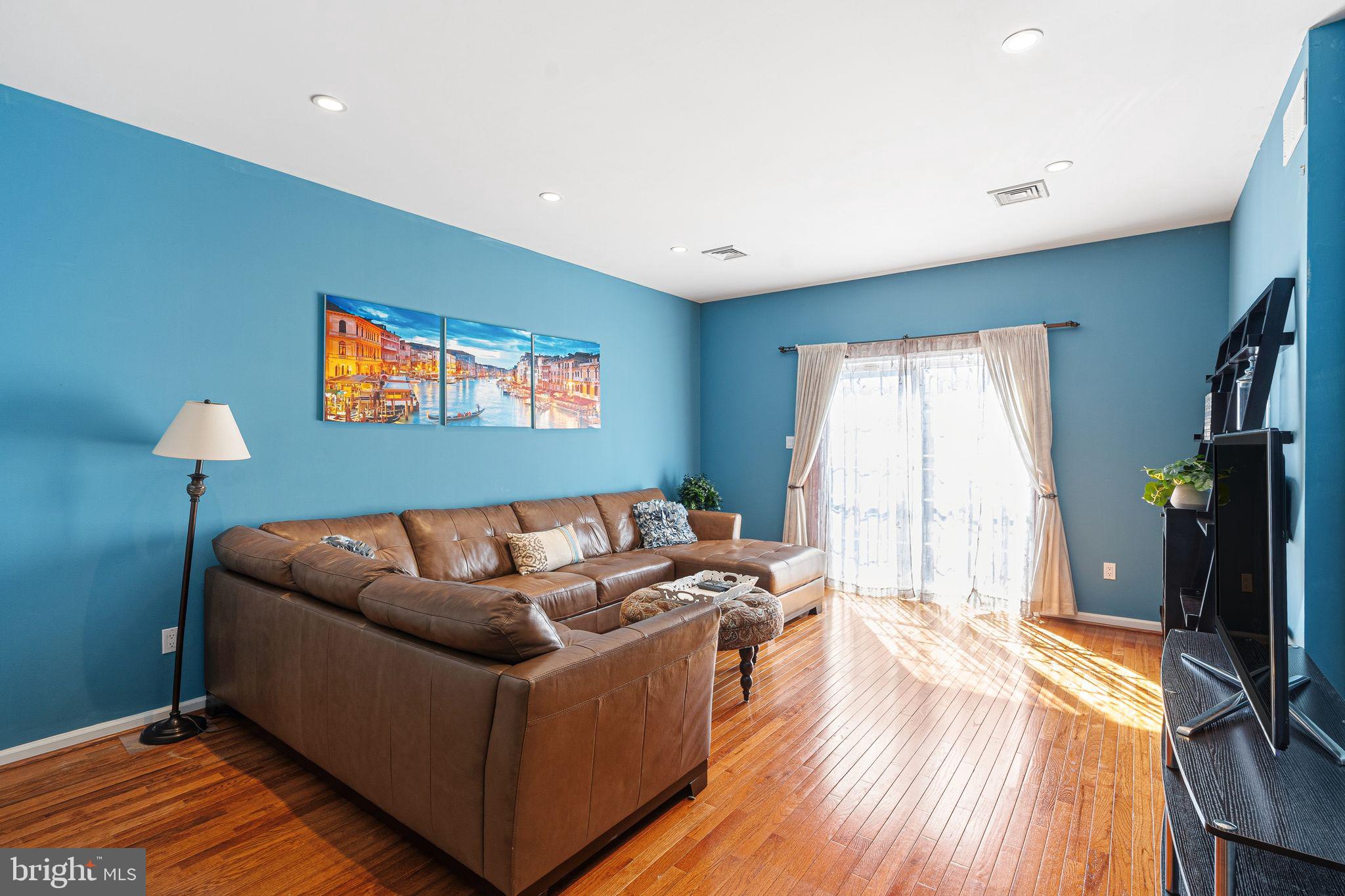 1303 SOUTH STREET