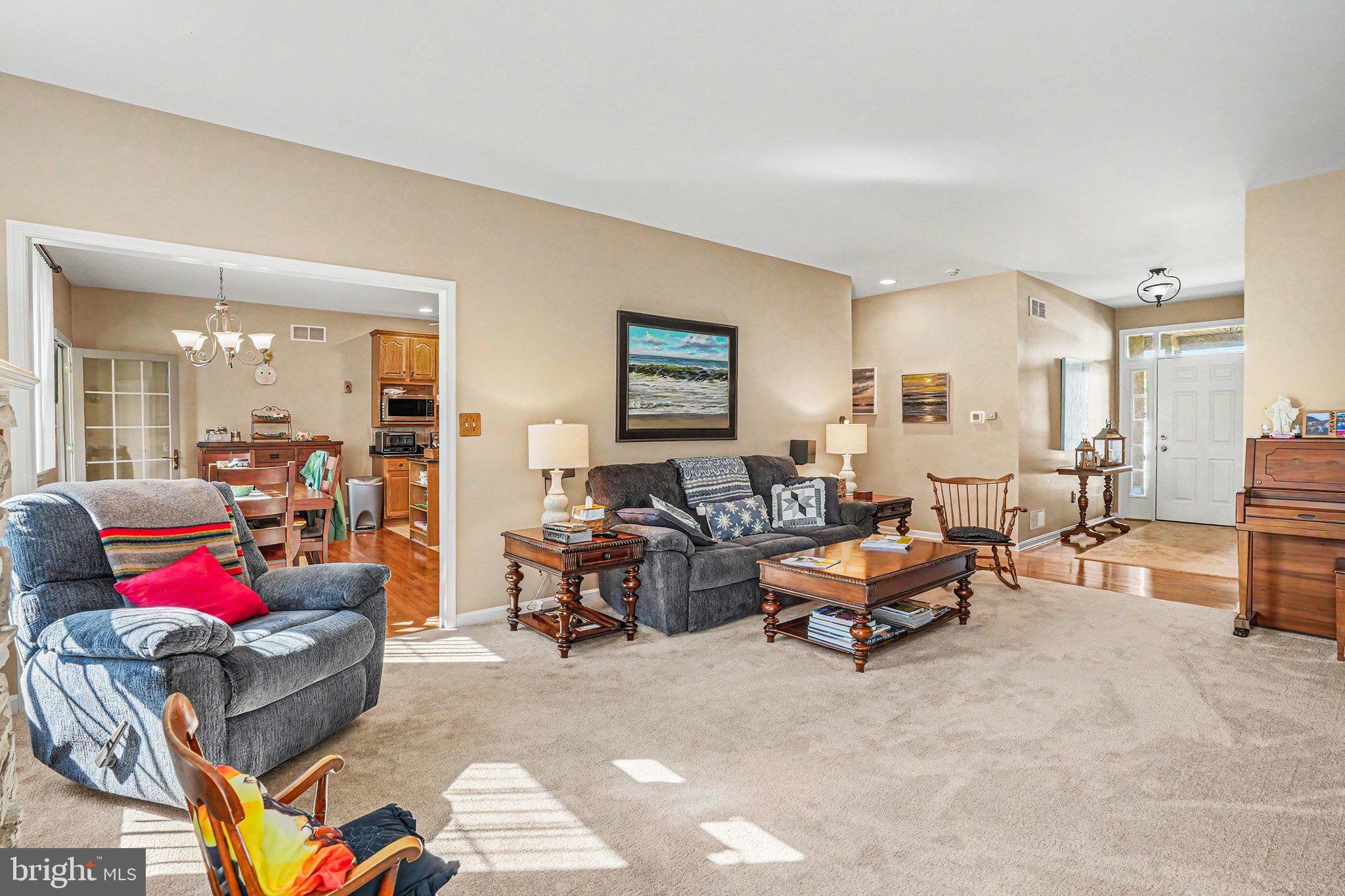 4 GOLF COURT