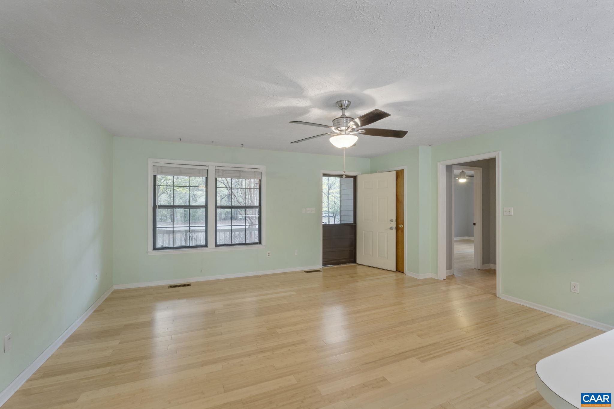 LAKE MONTICELLO - Residential