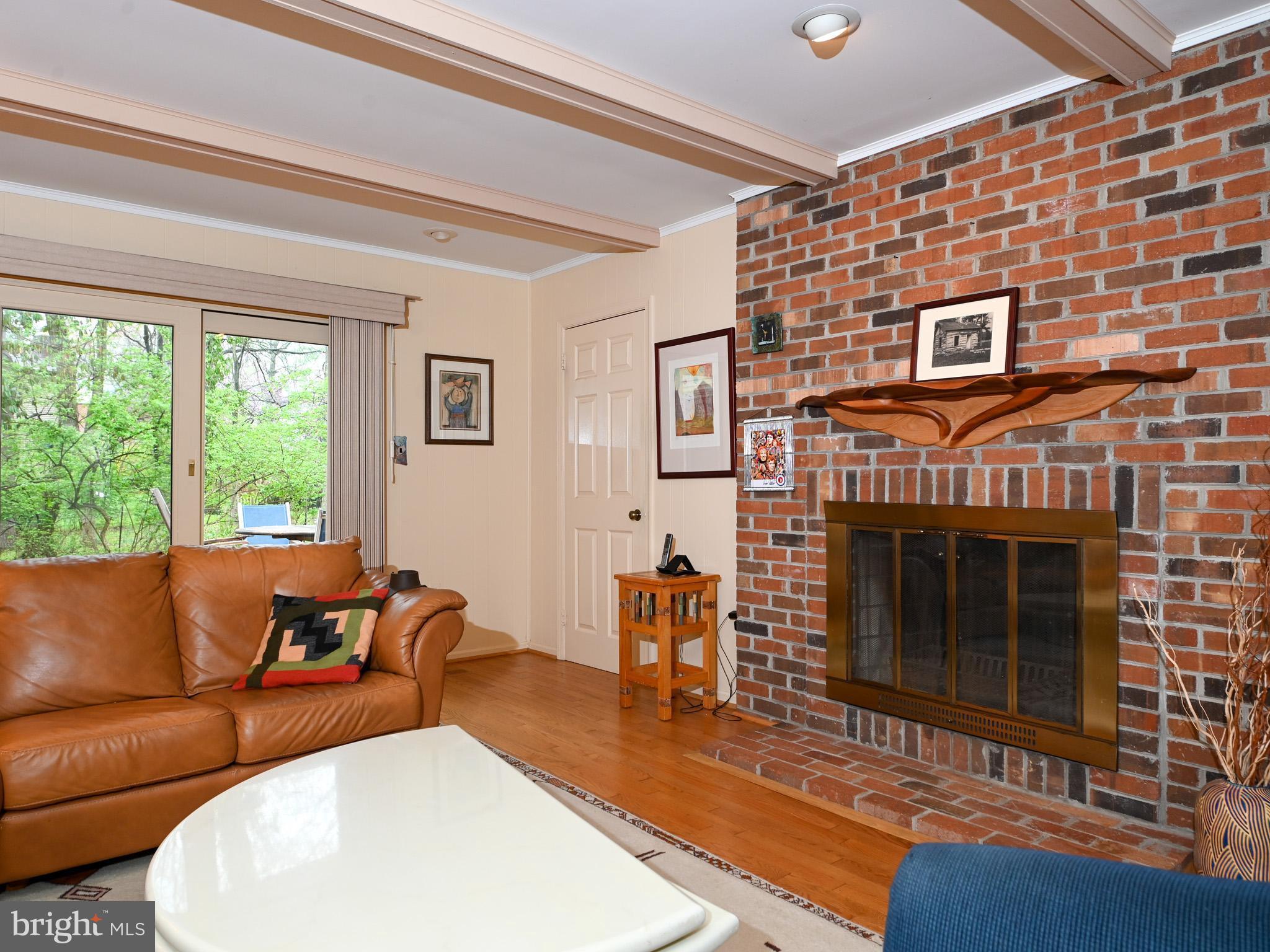 VIENNA OAKS - Residential