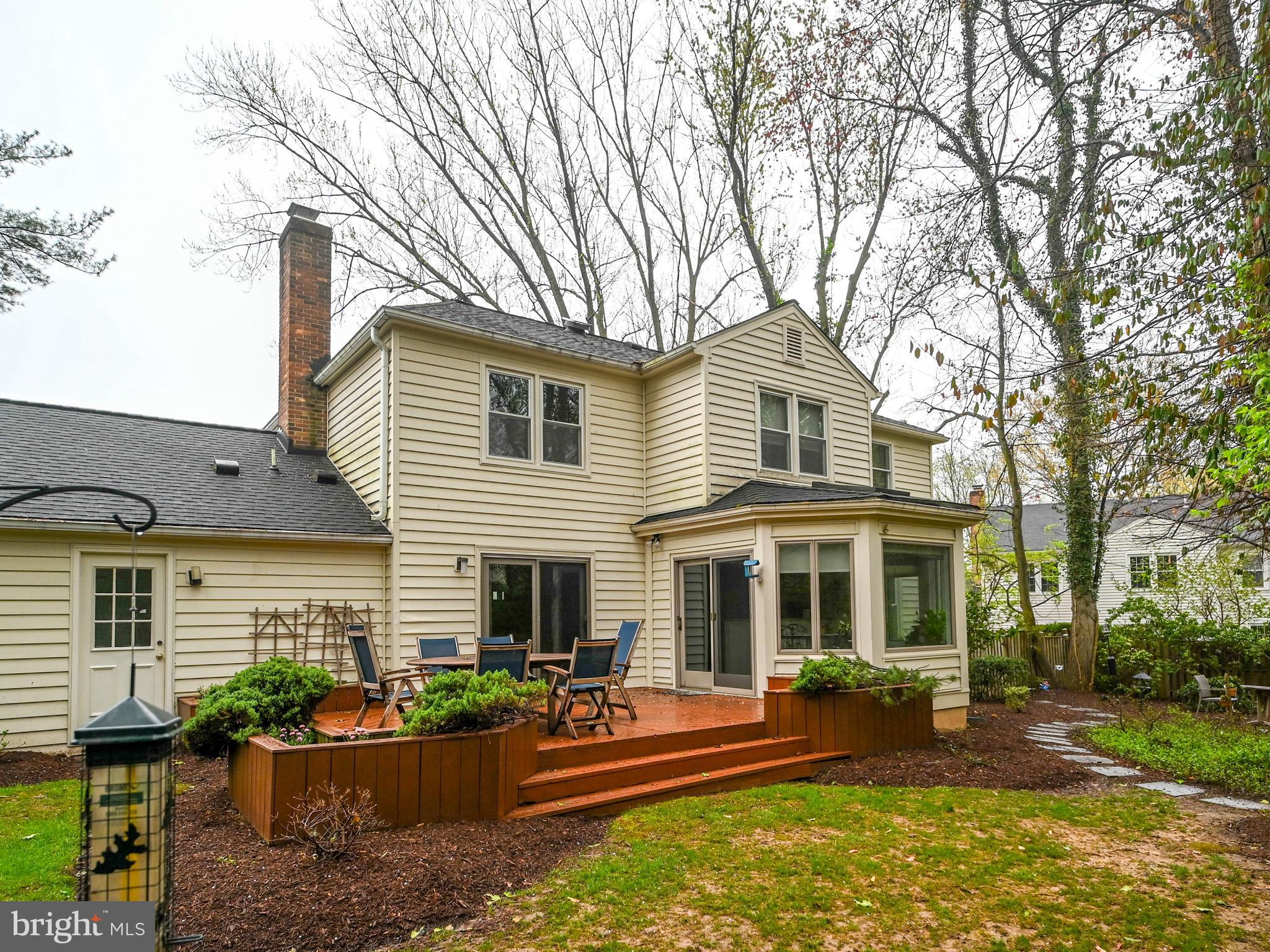 VIENNA OAKS - Residential