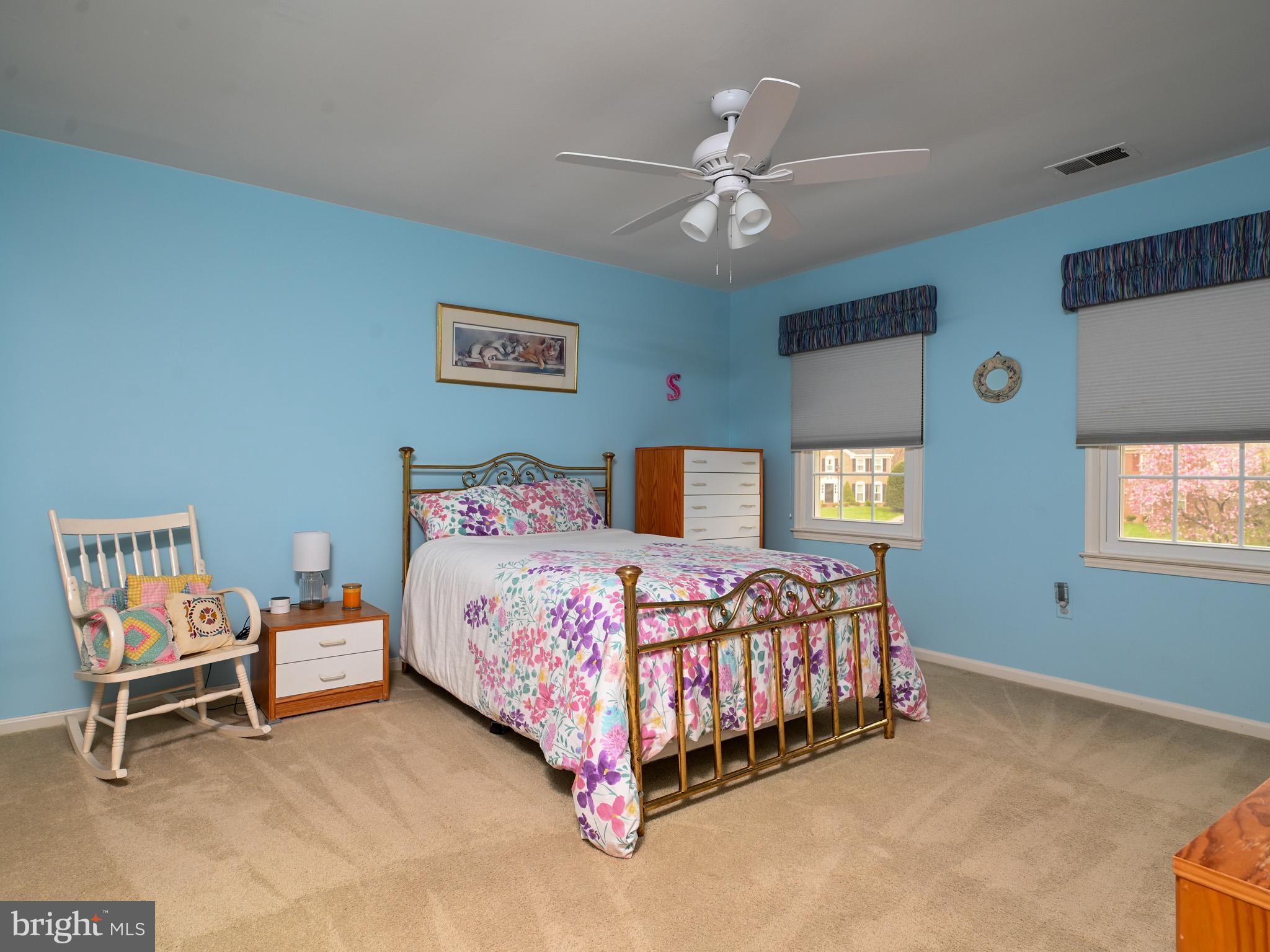 VIENNA OAKS - Residential