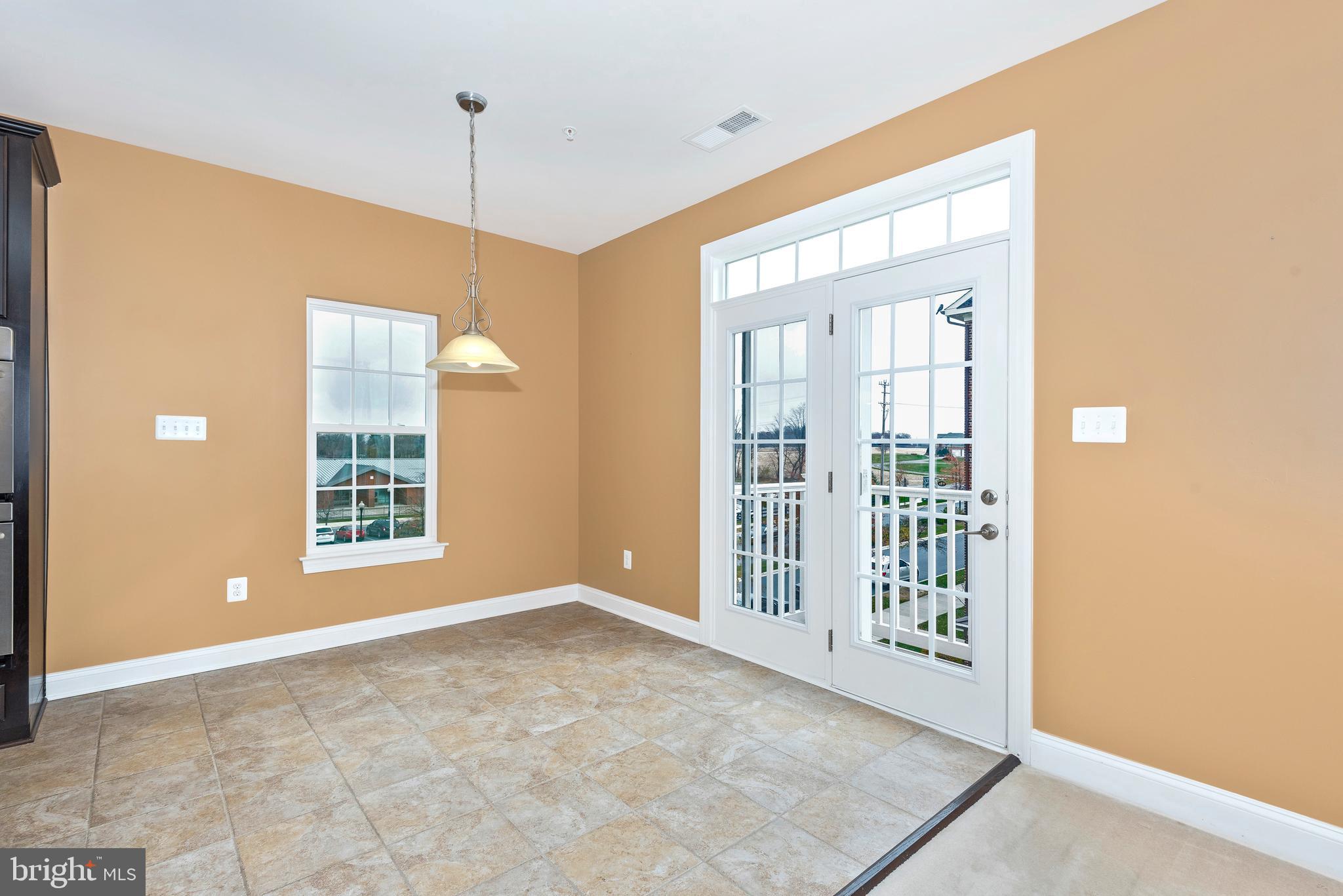 VILLAGES OF URBANA - Residential Lease