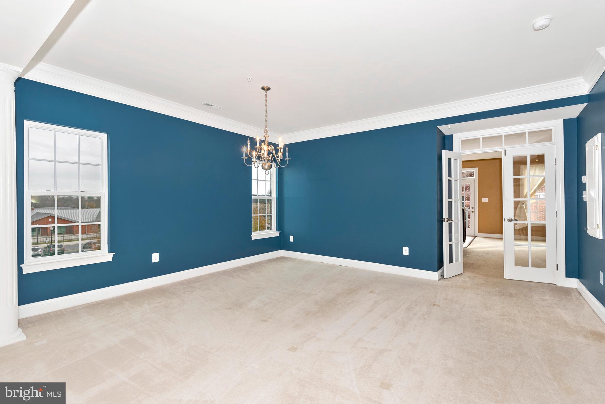 VILLAGES OF URBANA - Residential Lease