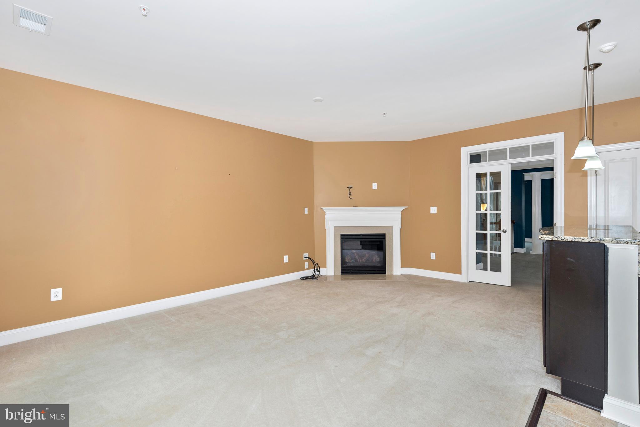 VILLAGES OF URBANA - Residential Lease