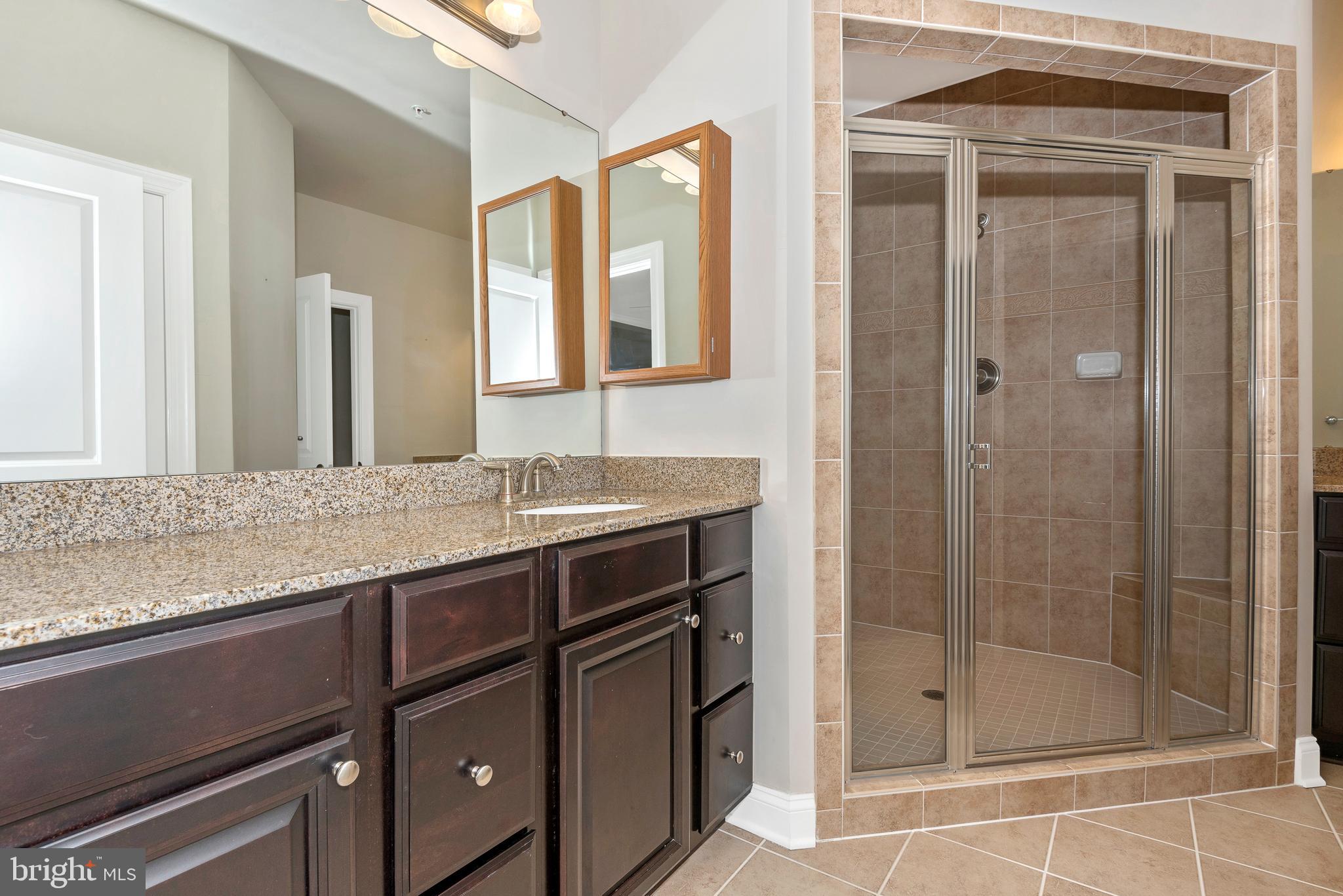 VILLAGES OF URBANA - Residential Lease