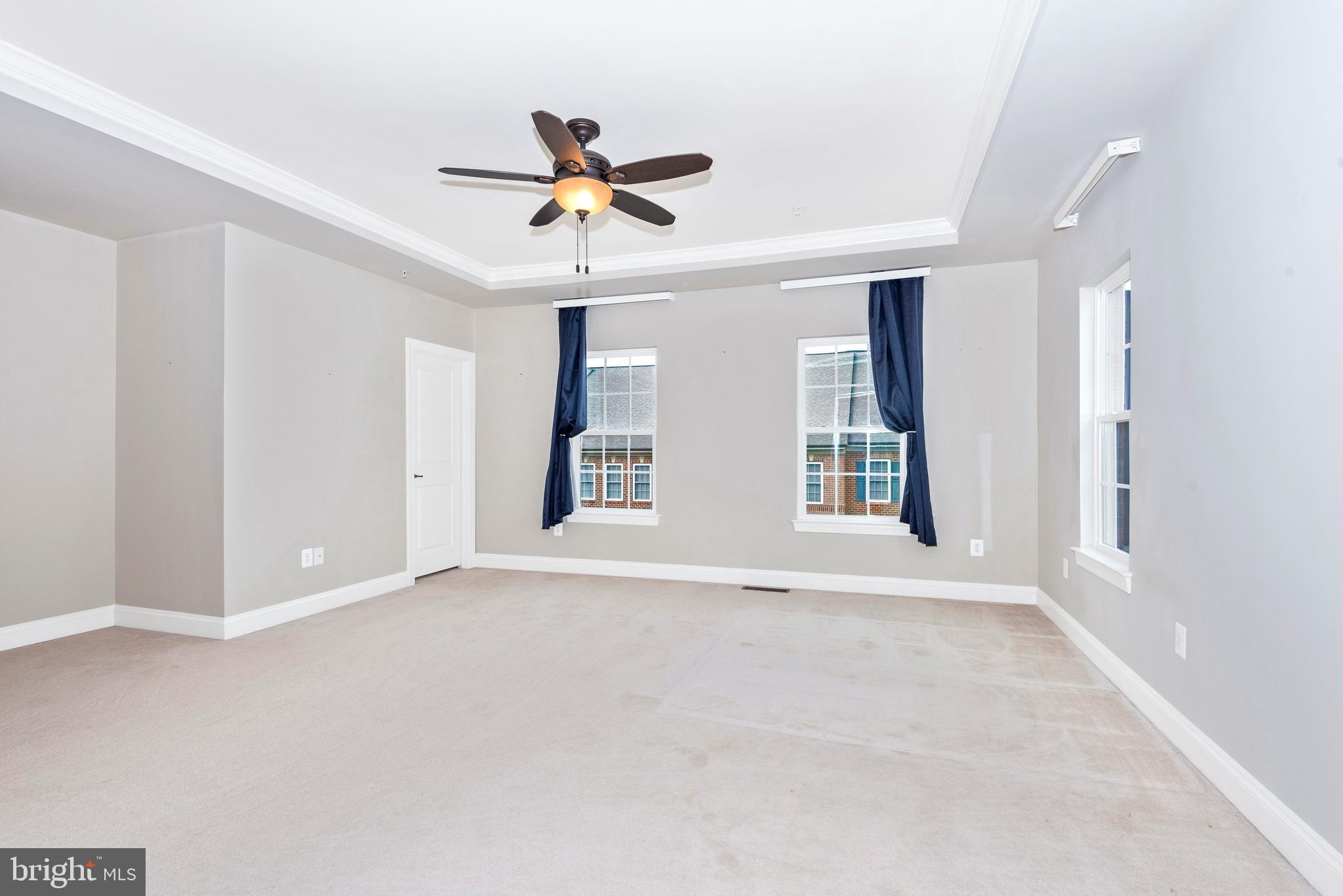 VILLAGES OF URBANA - Residential Lease