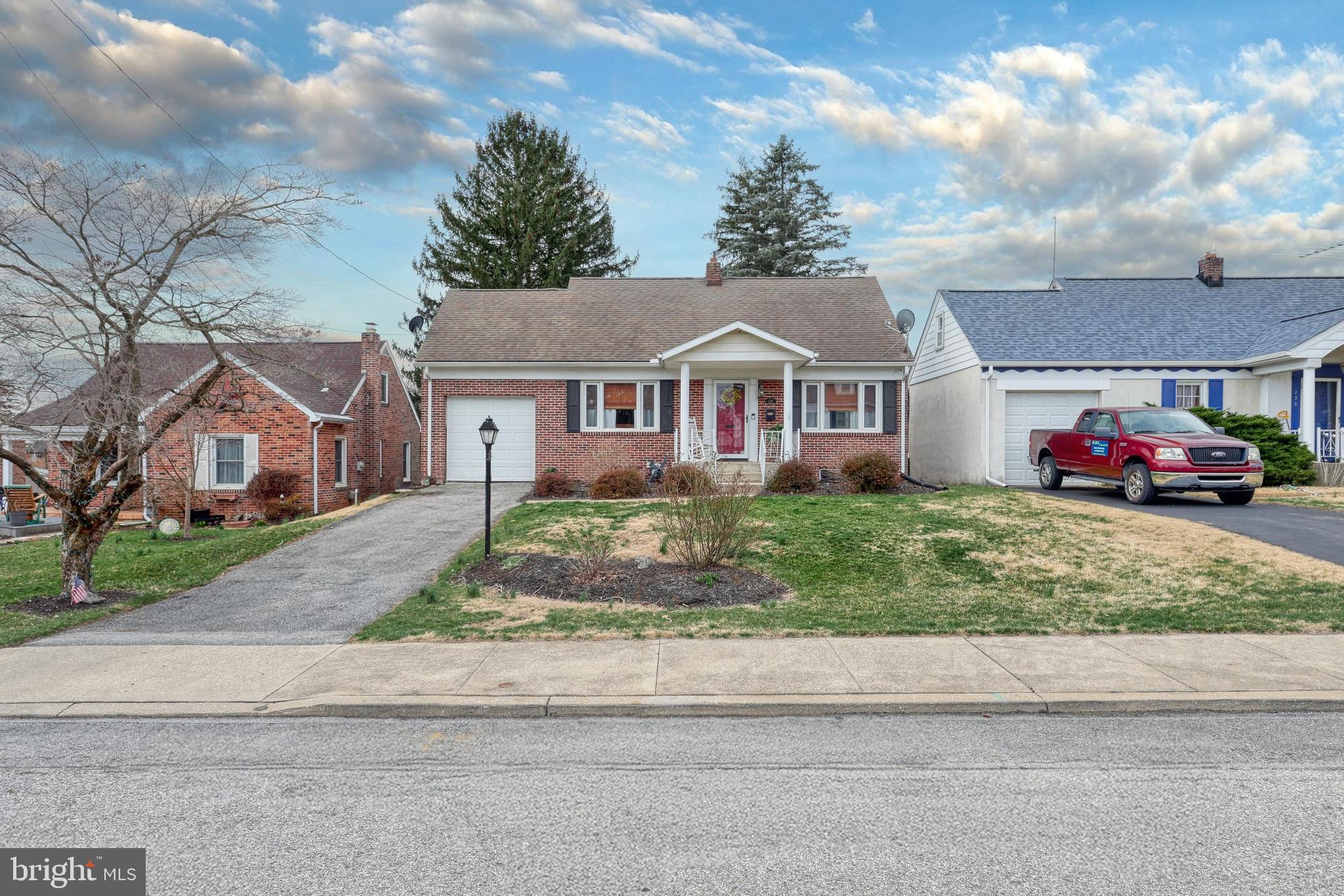 WEST MANCHESTER TWP - Residential