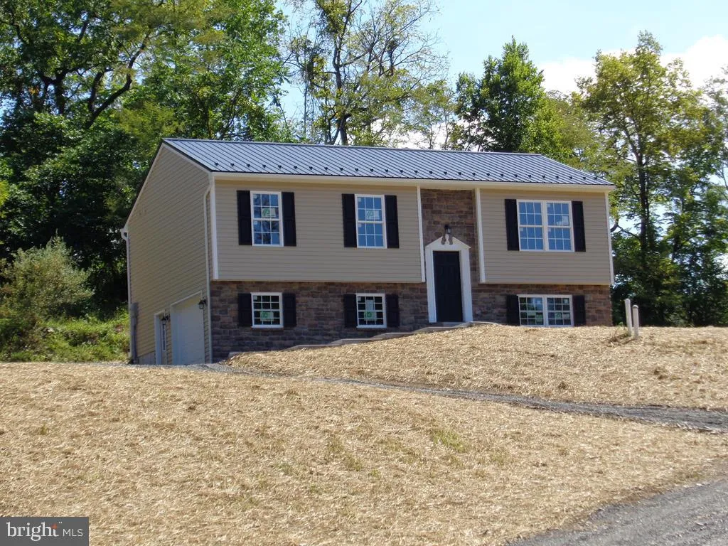 599 Circle Lane, Lewistown, PA 17044
