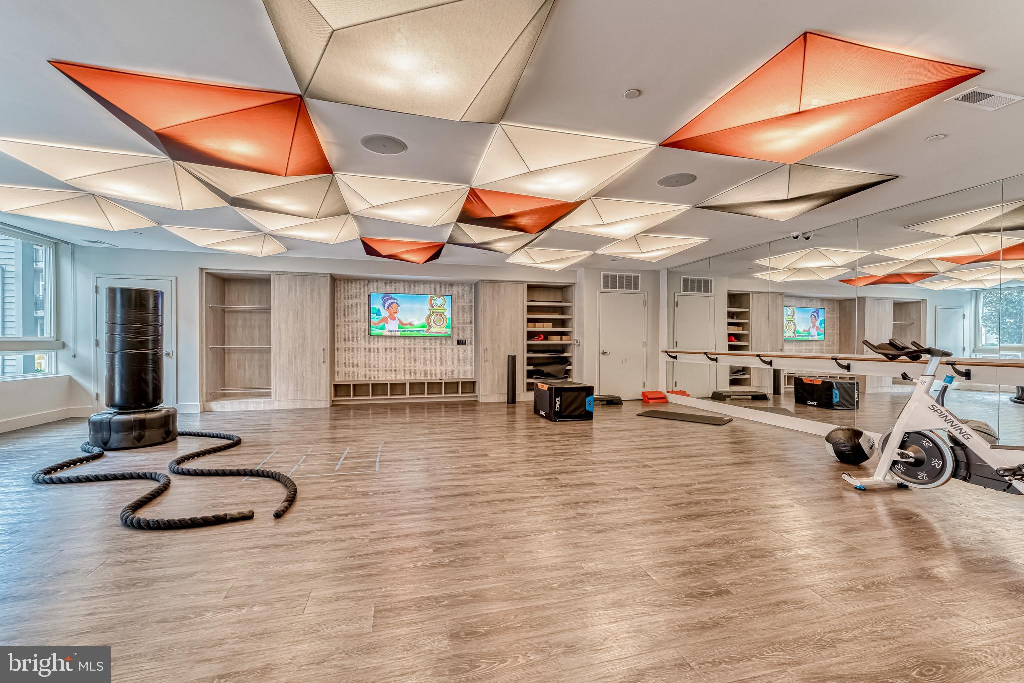 NATIONAL HARBOR - Residential Lease