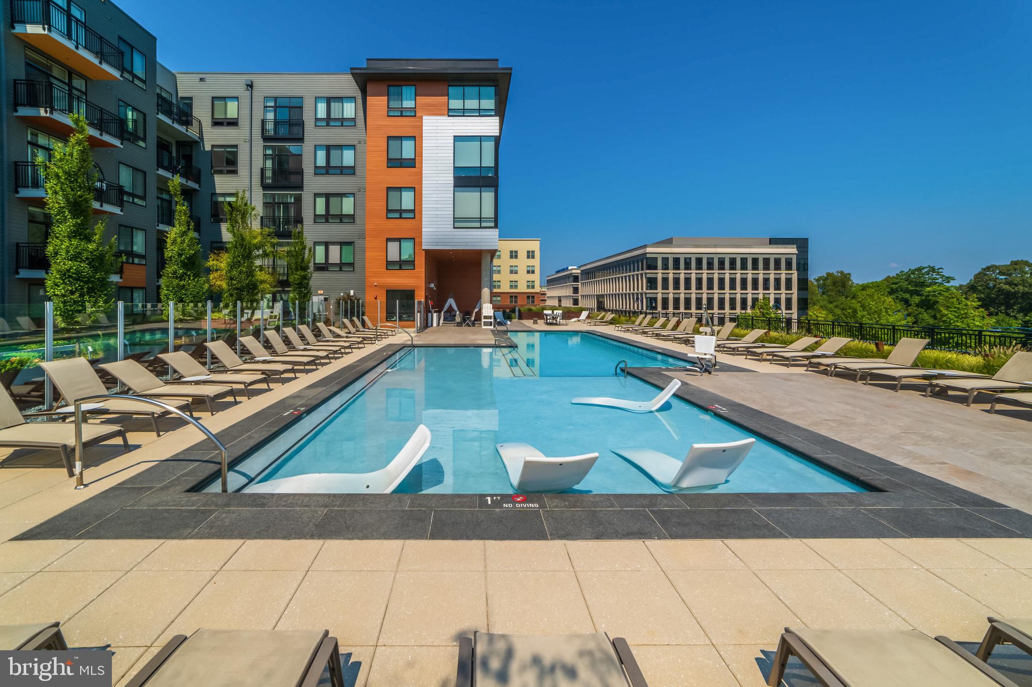 NATIONAL HARBOR - Residential Lease