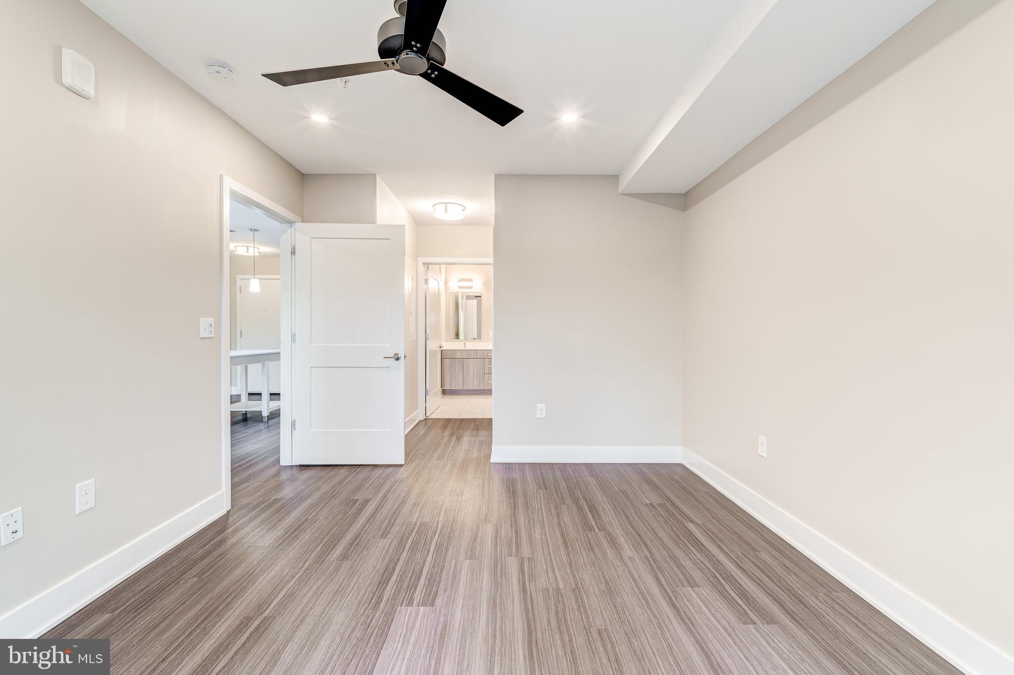 NATIONAL HARBOR - Residential Lease