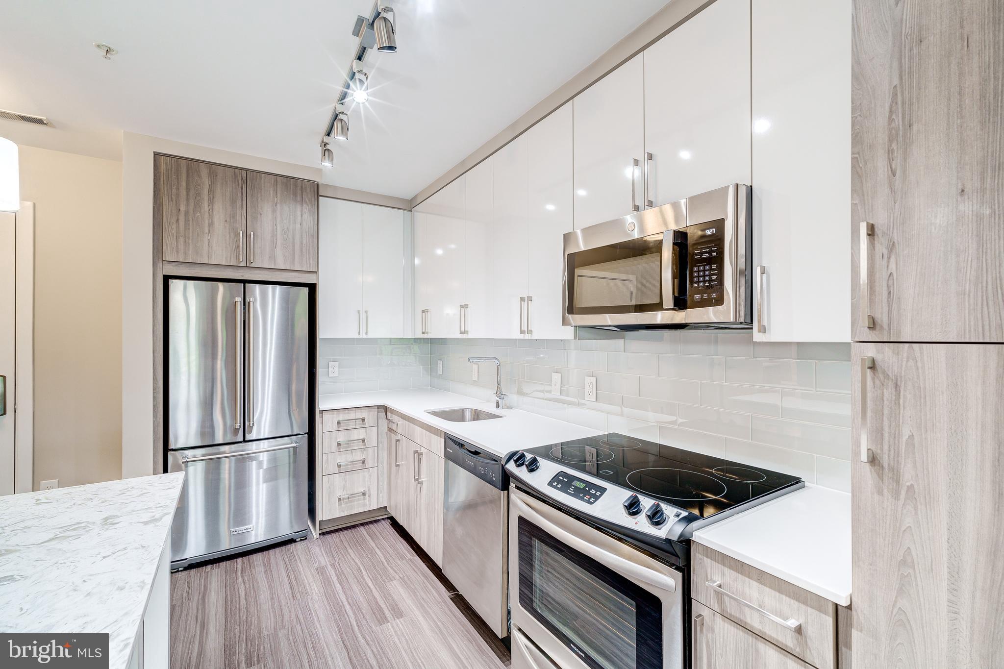 NATIONAL HARBOR - Residential Lease