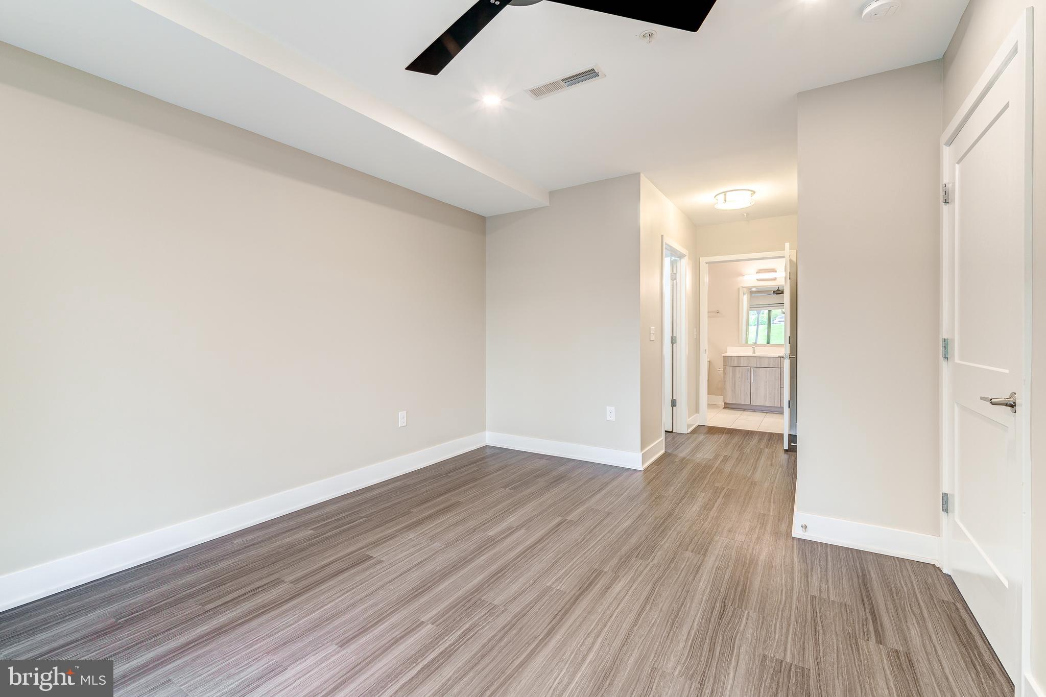 NATIONAL HARBOR - Residential Lease