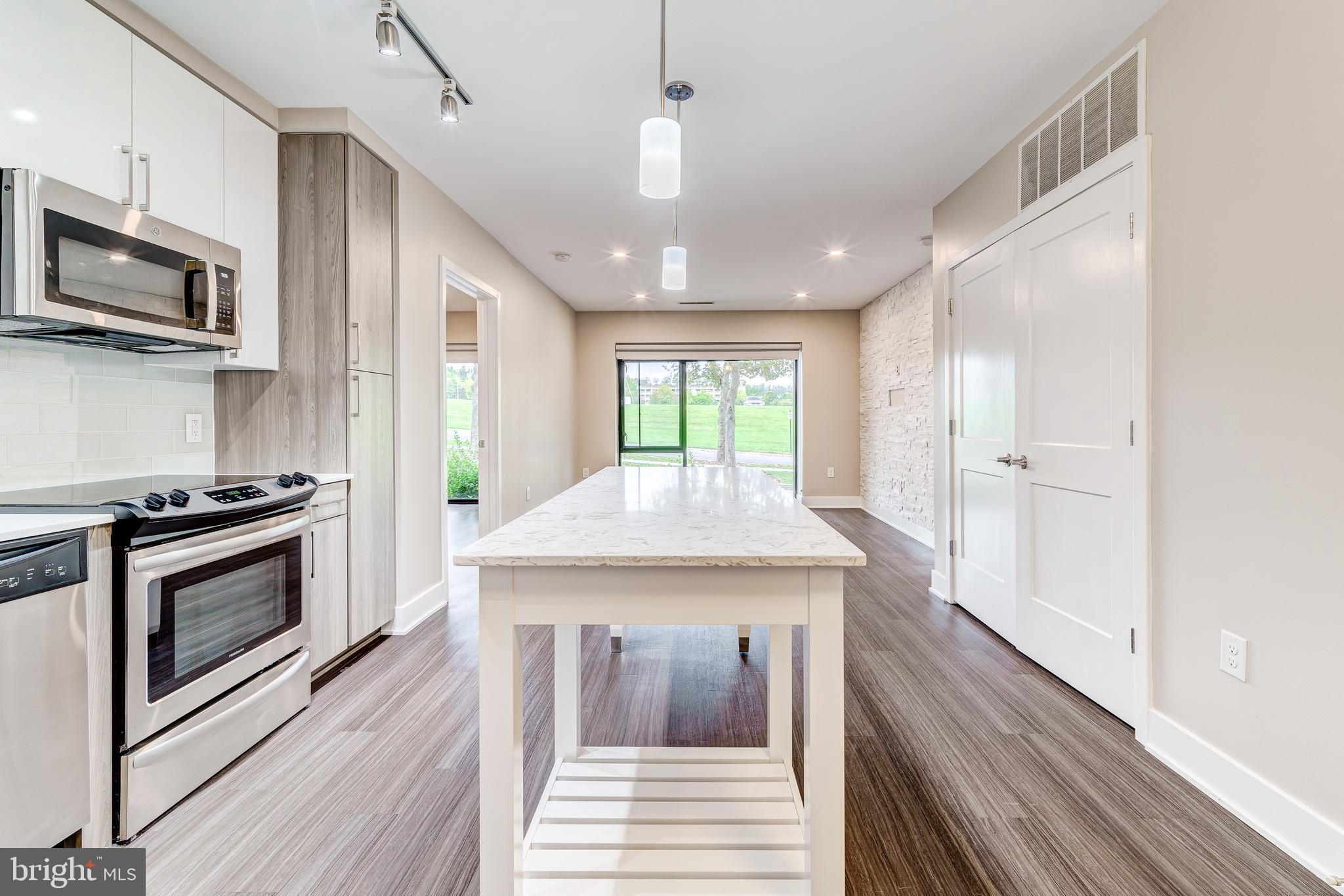 NATIONAL HARBOR - Residential Lease