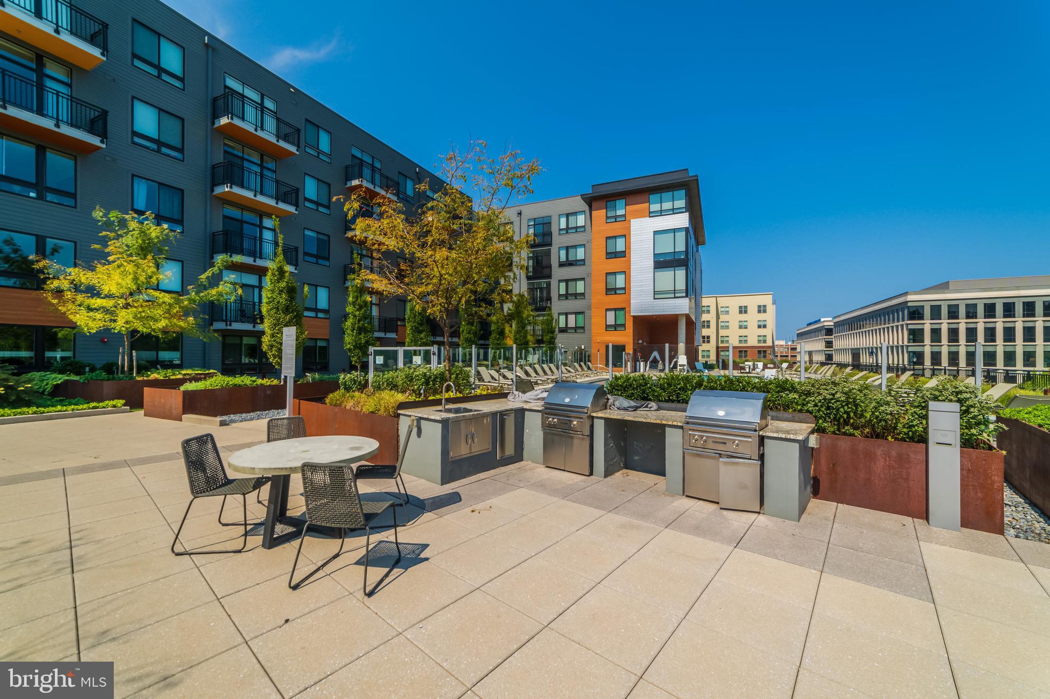 NATIONAL HARBOR - Residential Lease