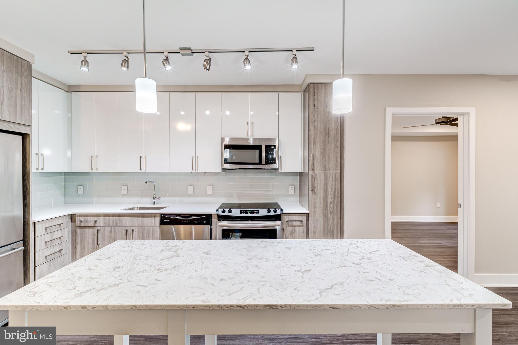 NATIONAL HARBOR - Residential Lease