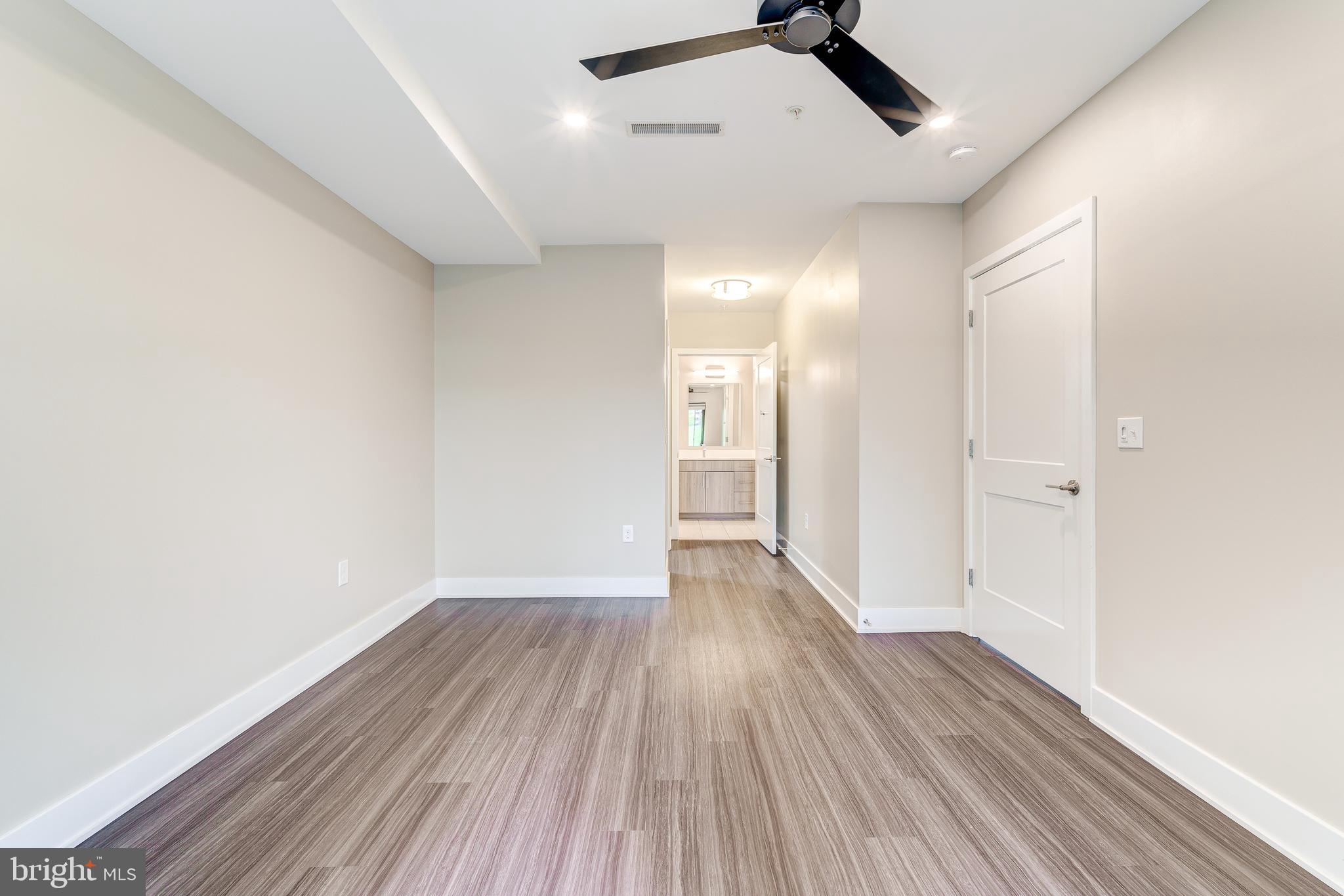 NATIONAL HARBOR - Residential Lease