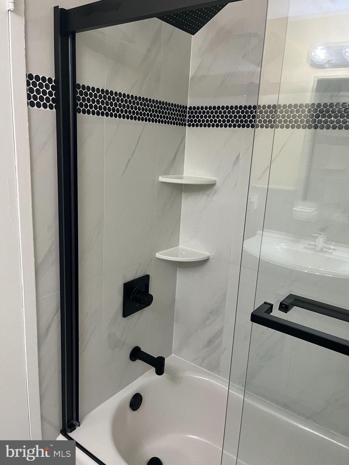 GROSVENOR PARK - Residential Lease