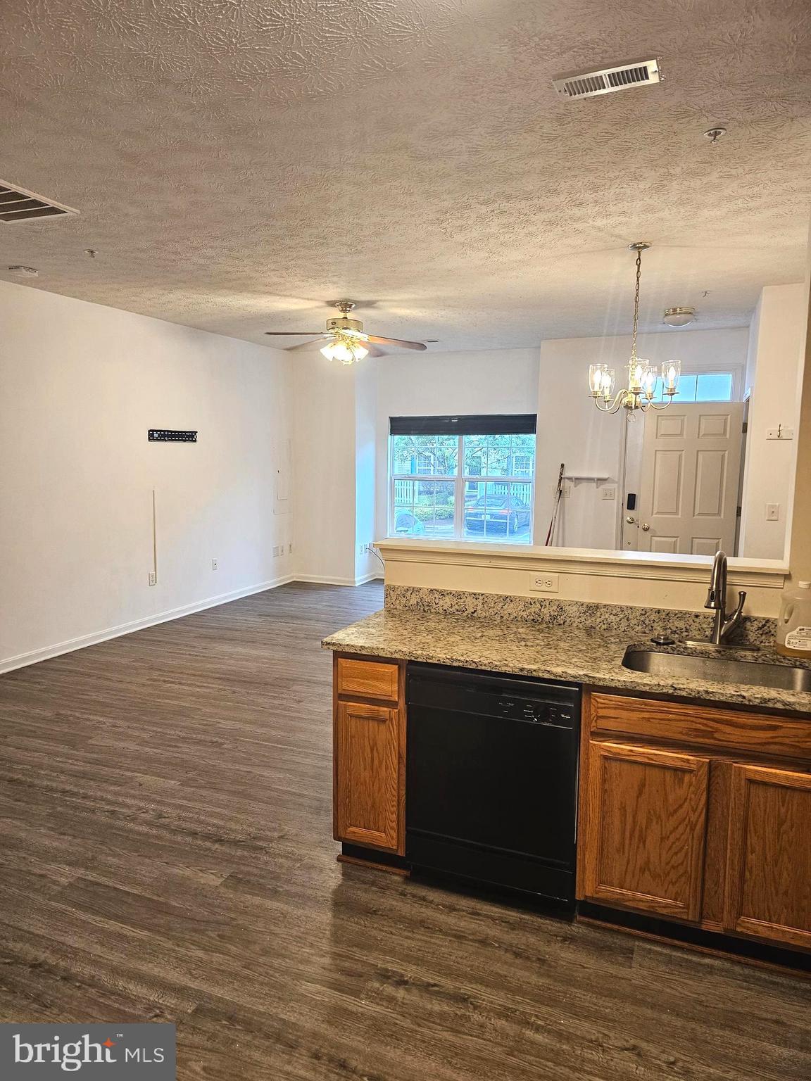 ASPEN PARK - Residential Lease