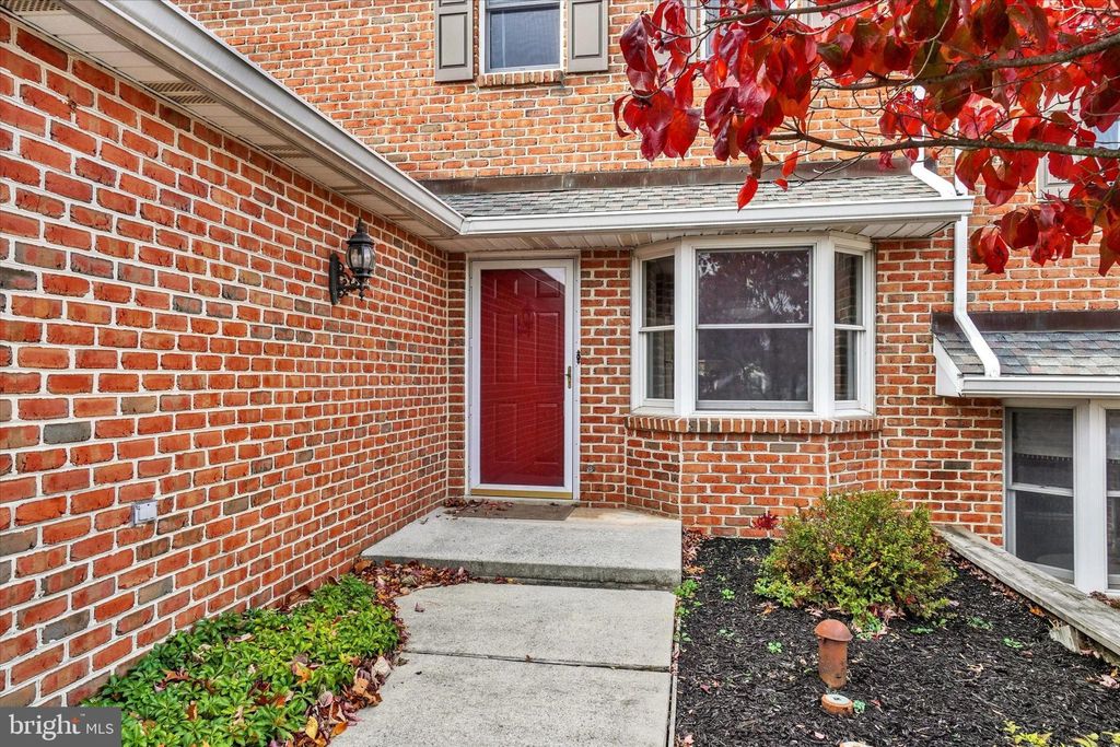 Photo of 275 Wyntre Brooke Drive, YORK, PA 17403 (MLS # PAYK2093388)
