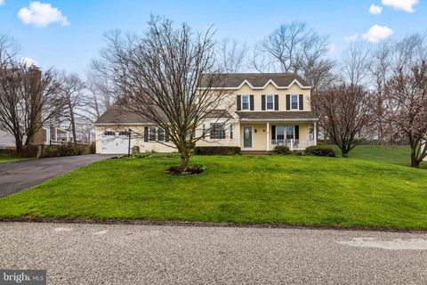 5 N SHAFFER DRIVE NEW FREEDOM PA 17349