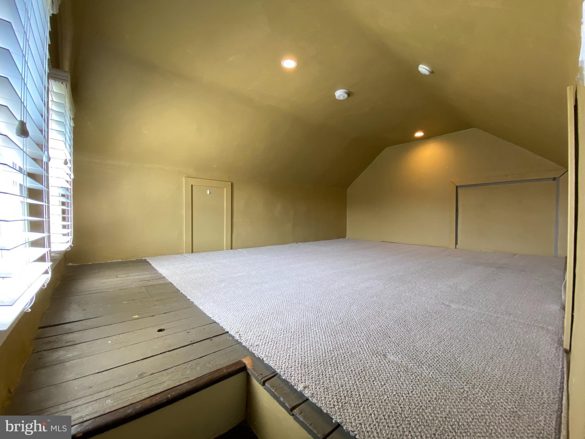 DOYLESTOWN - Residential Lease