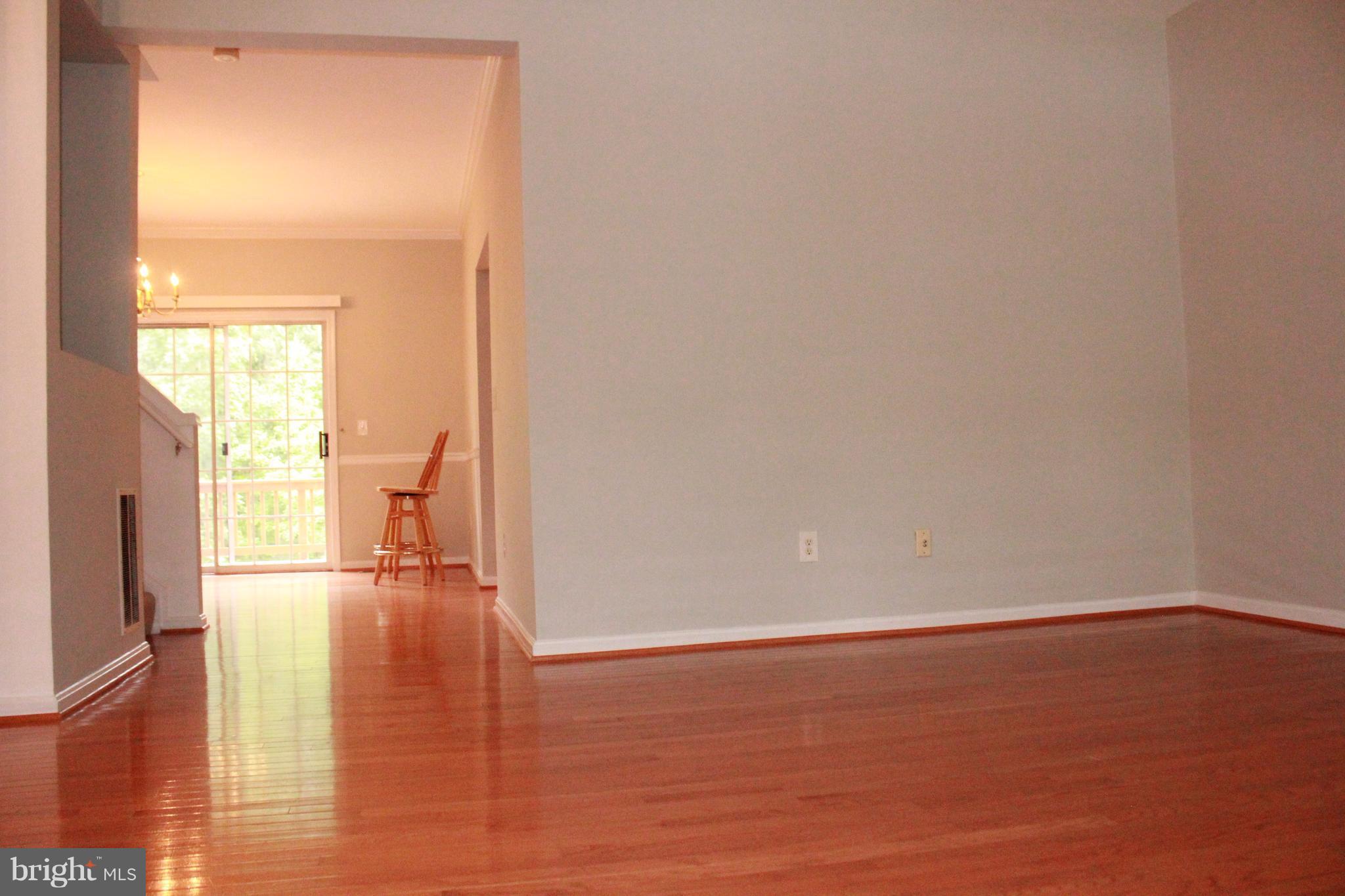 COMPTON VILLAGE - Residential