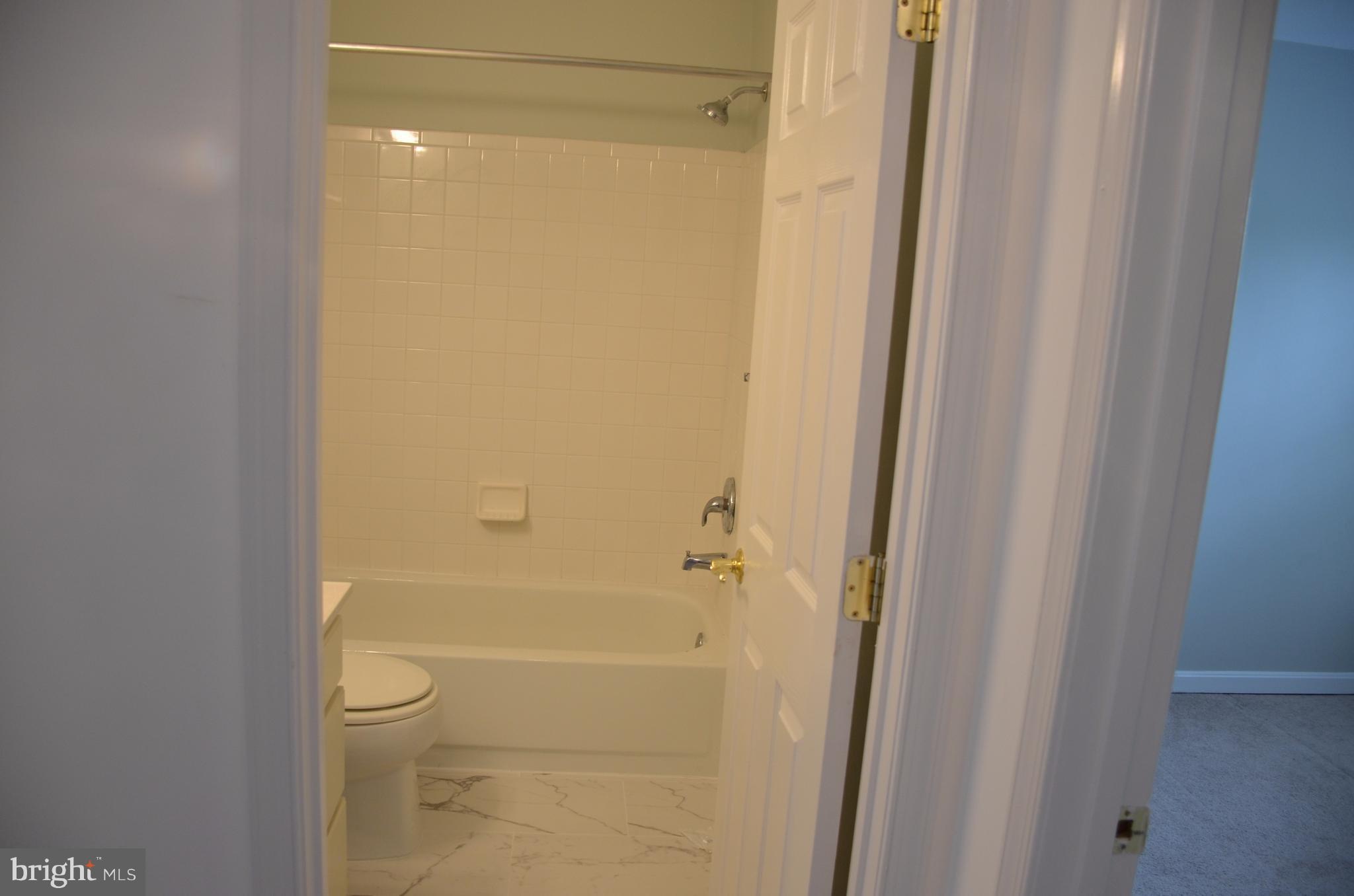 COMPTON VILLAGE - Residential