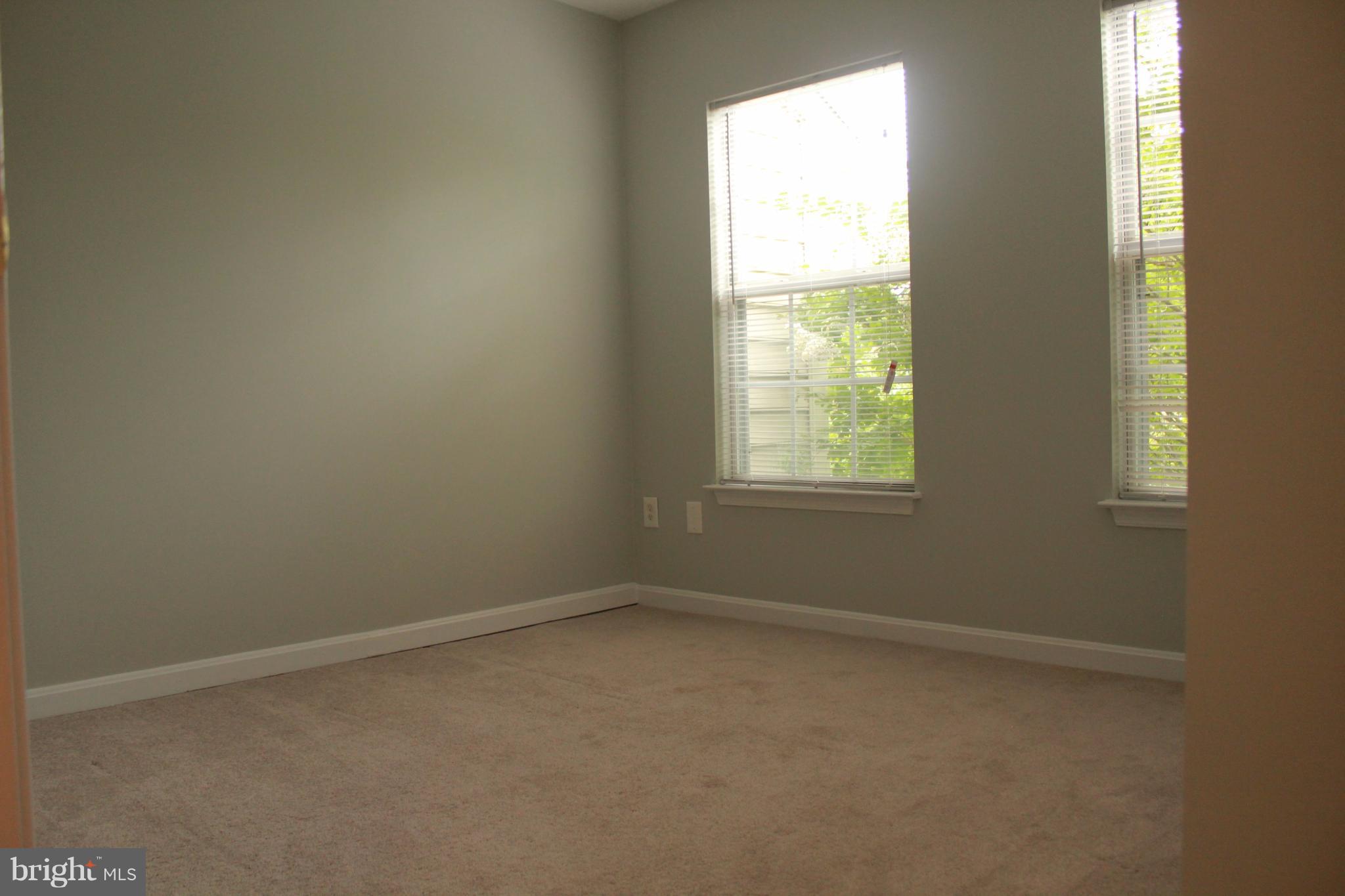 COMPTON VILLAGE - Residential