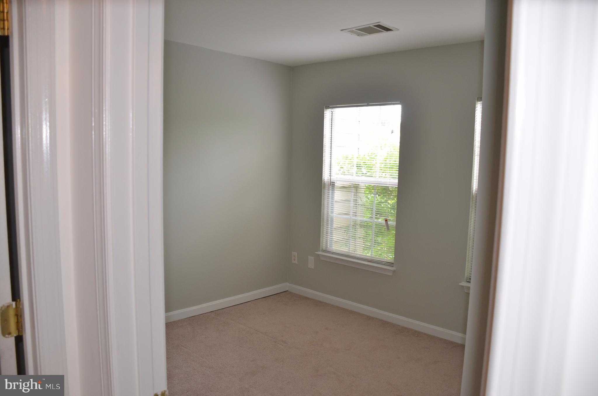 COMPTON VILLAGE - Residential