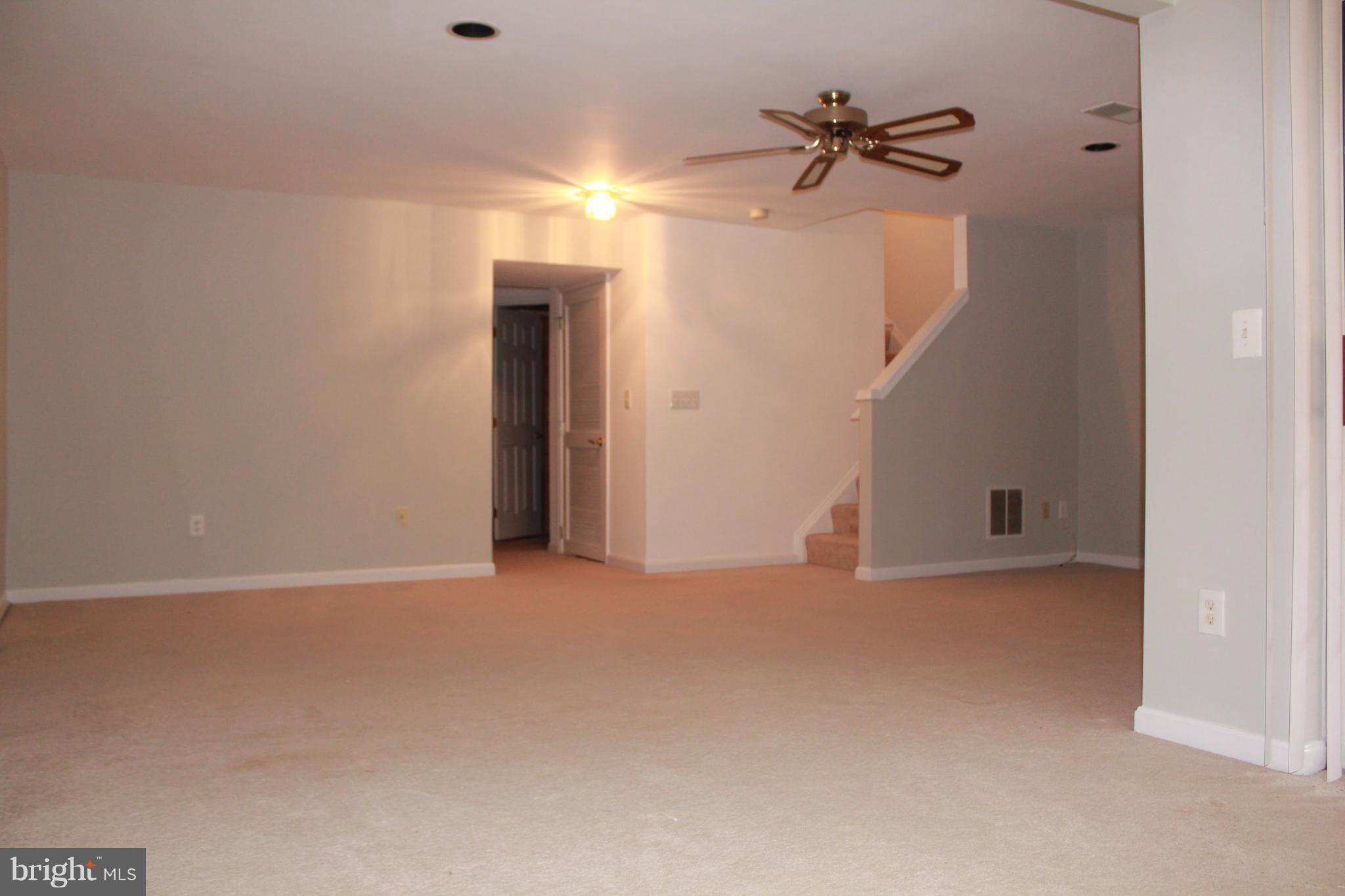 COMPTON VILLAGE - Residential