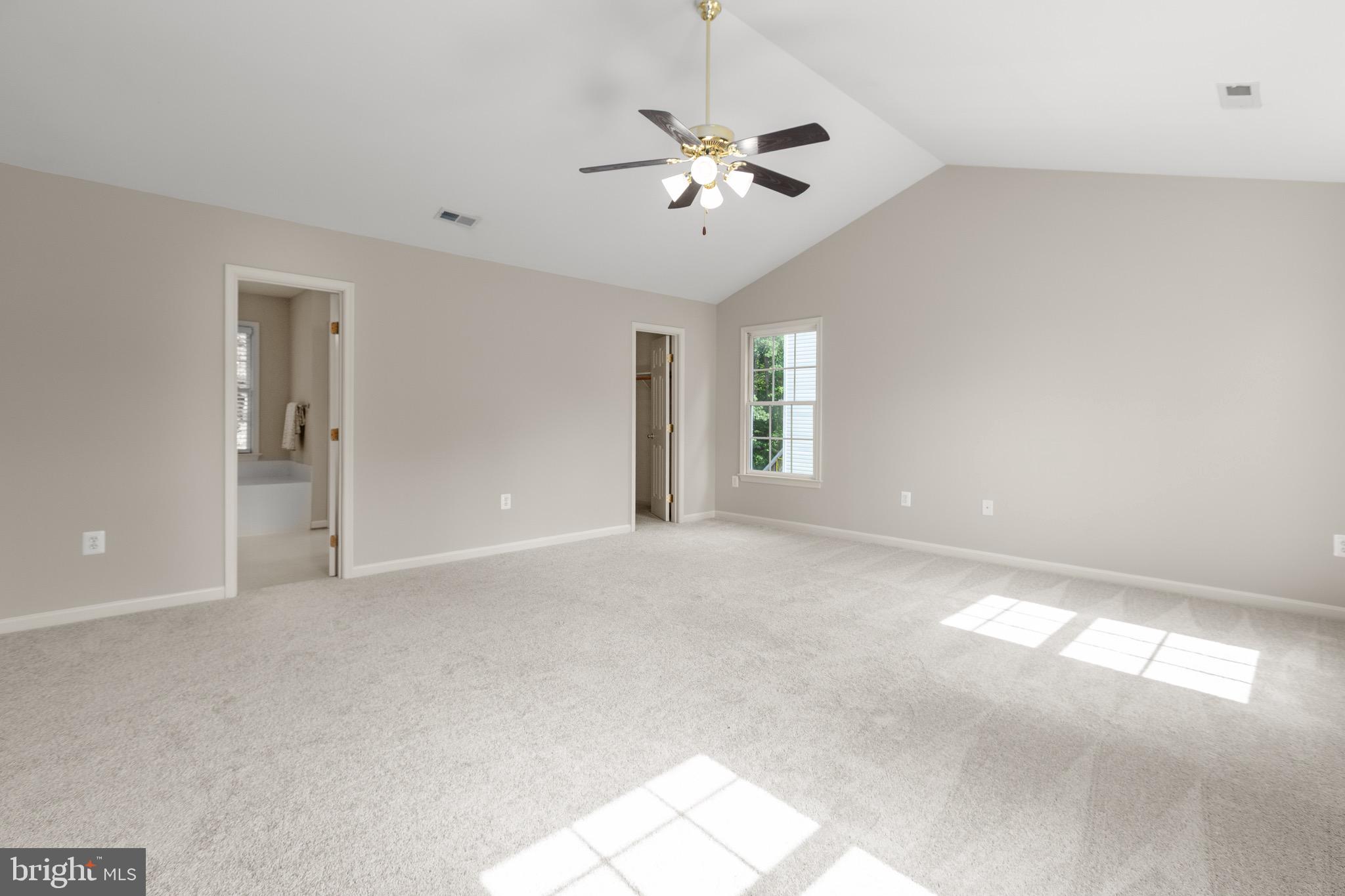 3514 CARLYLE COURT