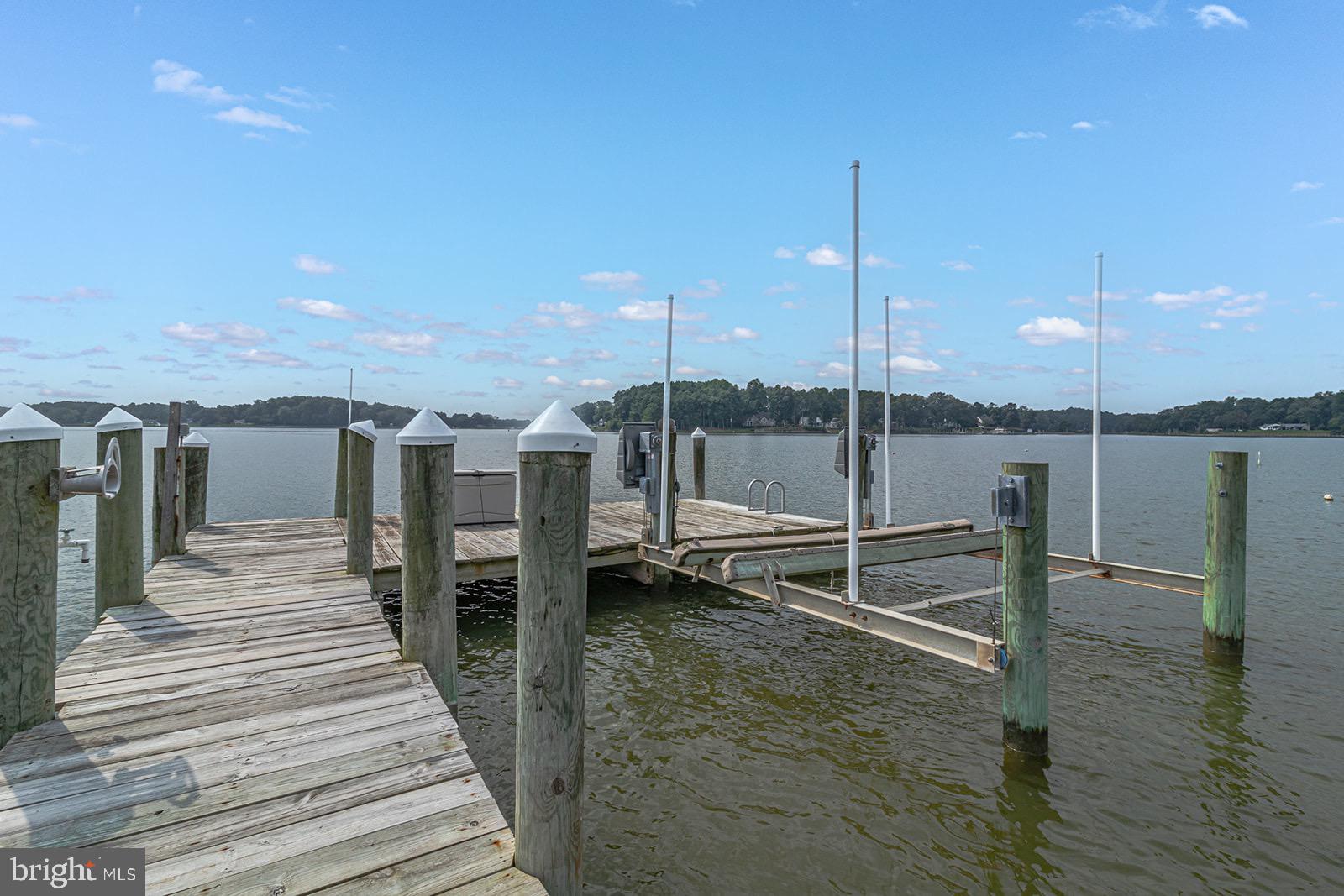 NO SUBDIVISION - Residential