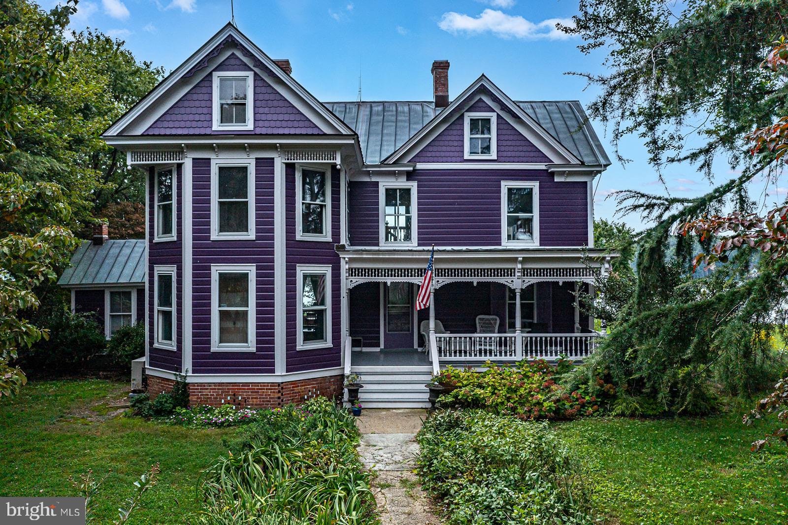 NO SUBDIVISION - Residential