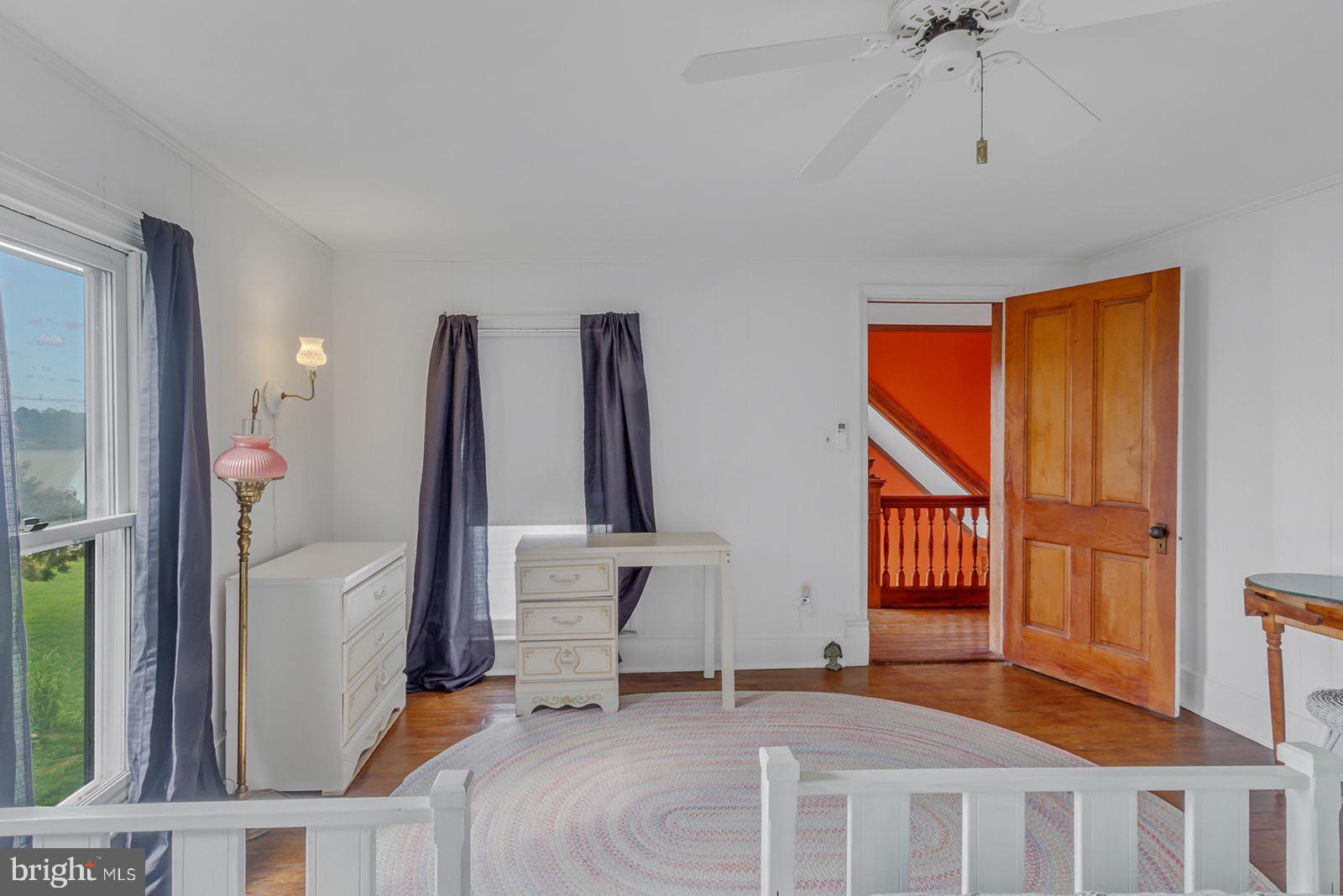 NO SUBDIVISION - Residential