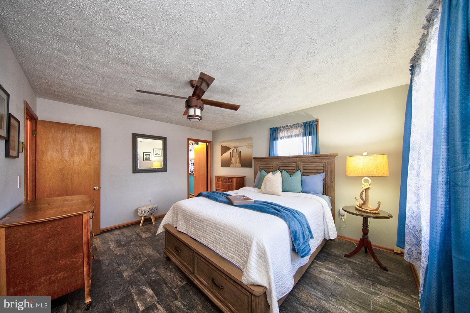 TWIN RIVER BEACH - Residential