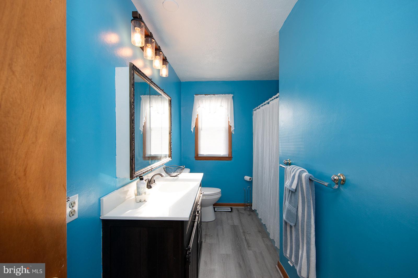 TWIN RIVER BEACH - Residential