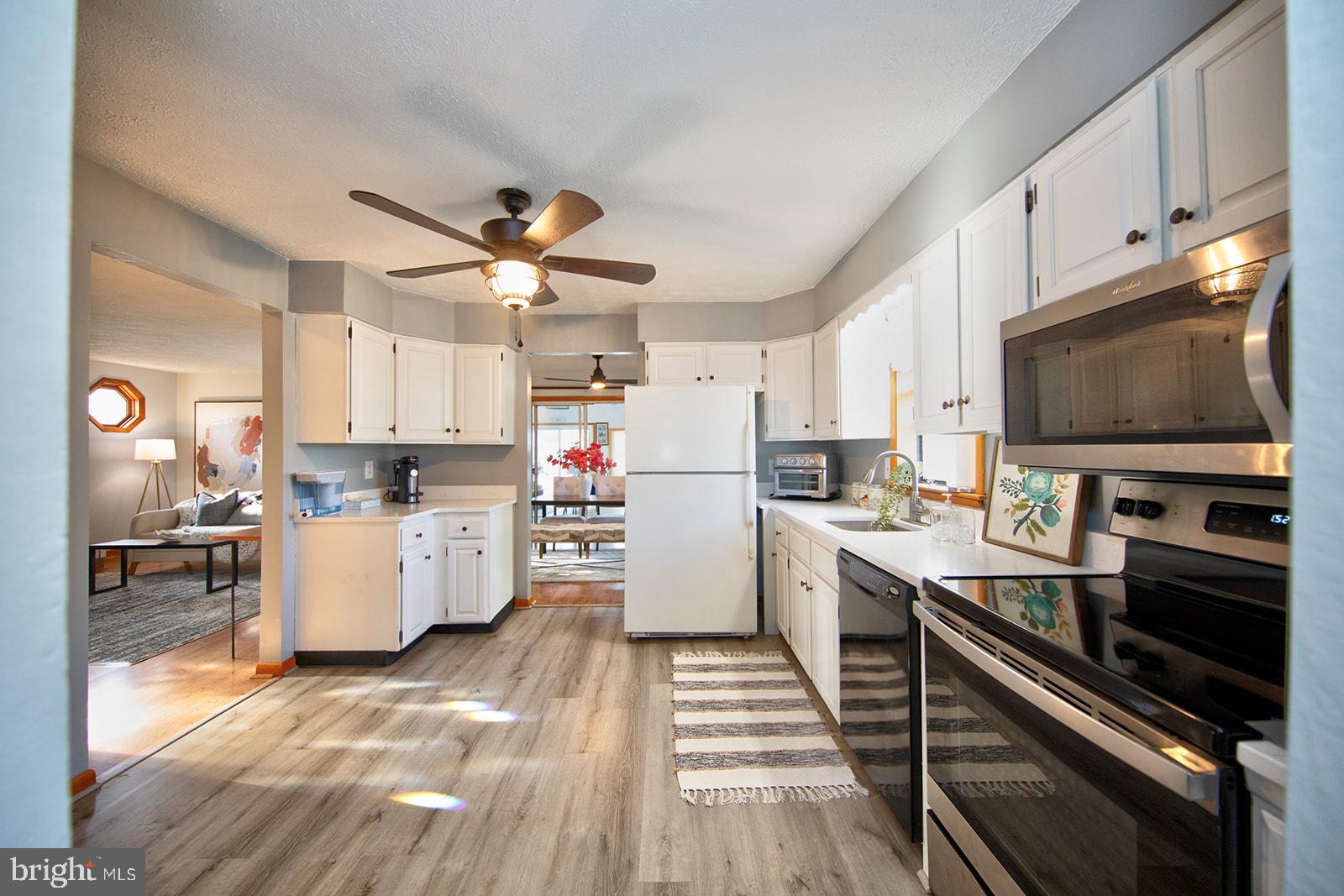 TWIN RIVER BEACH - Residential