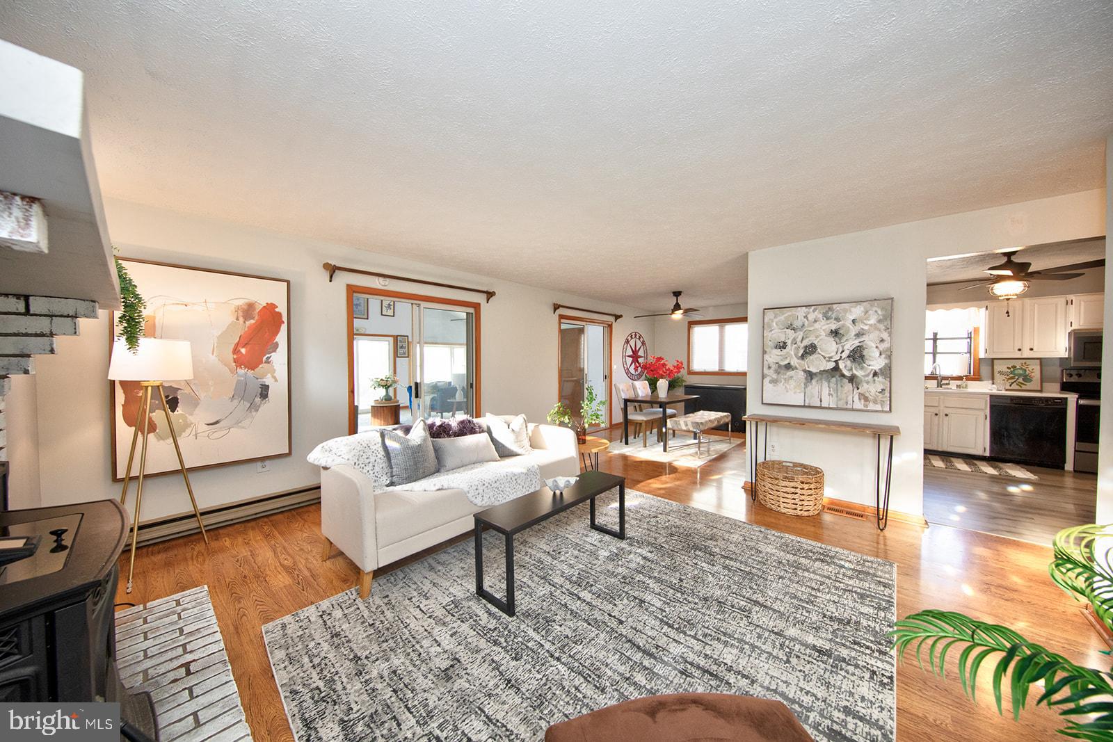 TWIN RIVER BEACH - Residential