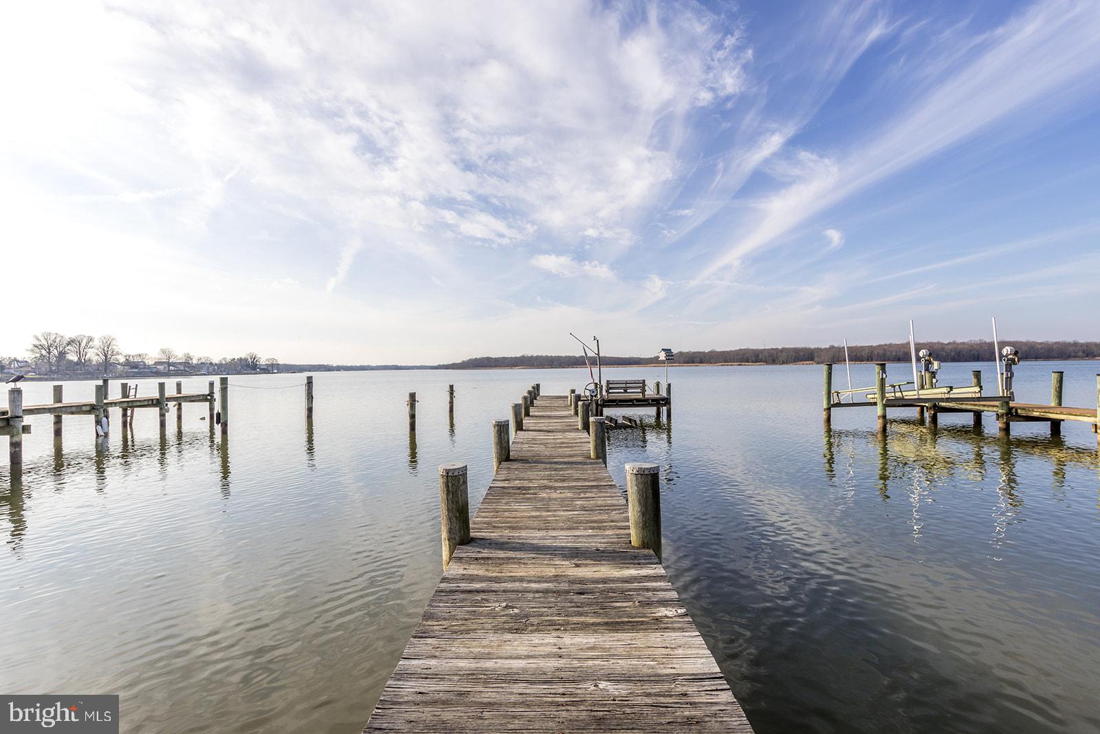 TWIN RIVER BEACH - Residential