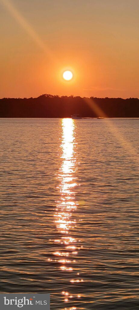 TWIN RIVER BEACH - Residential