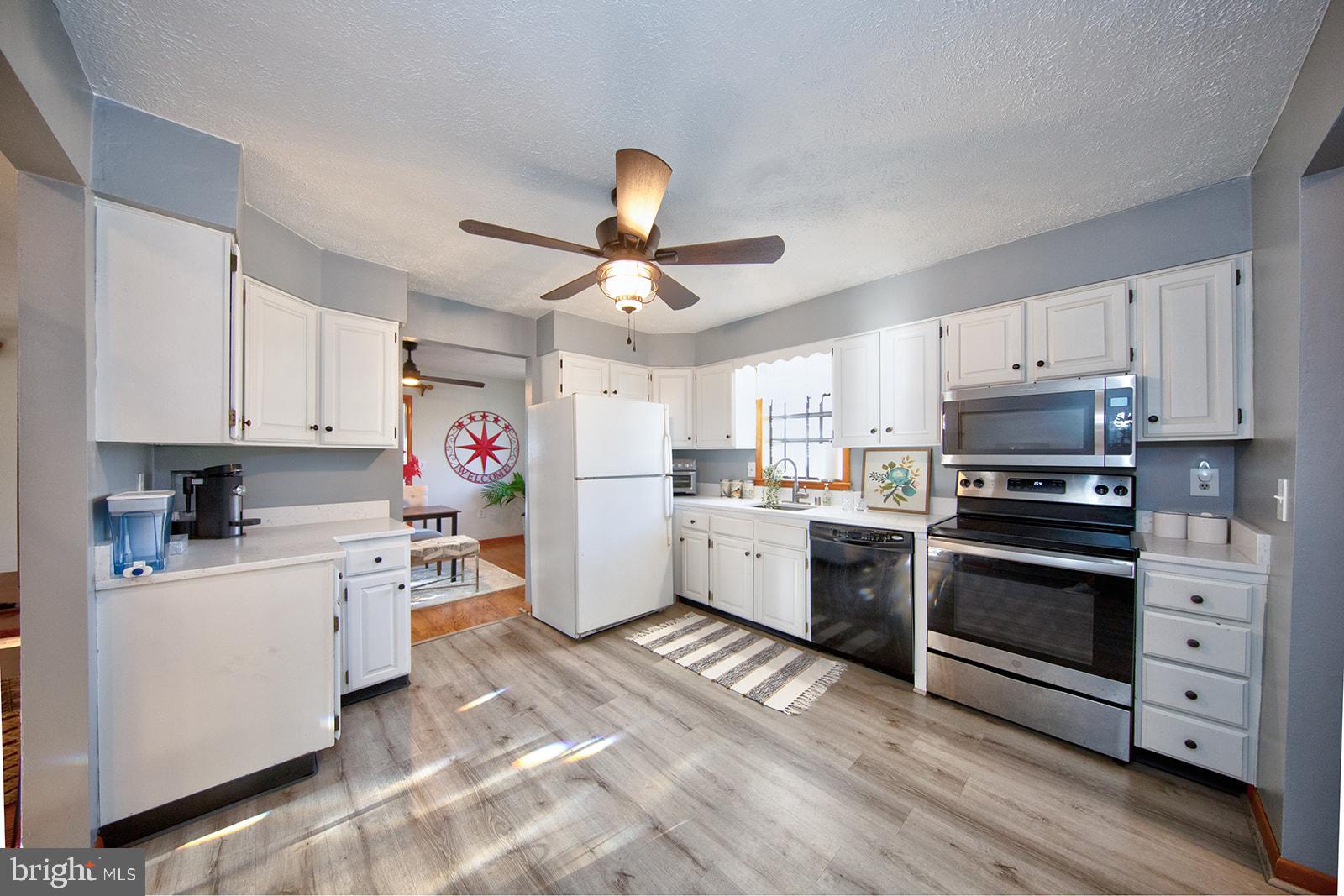 TWIN RIVER BEACH - Residential