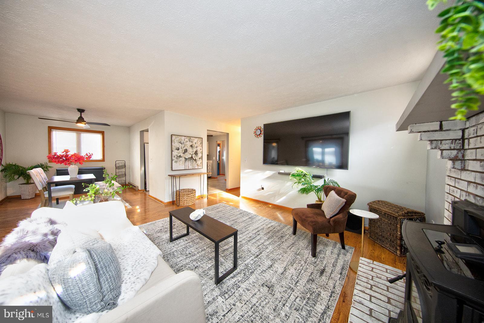 TWIN RIVER BEACH - Residential