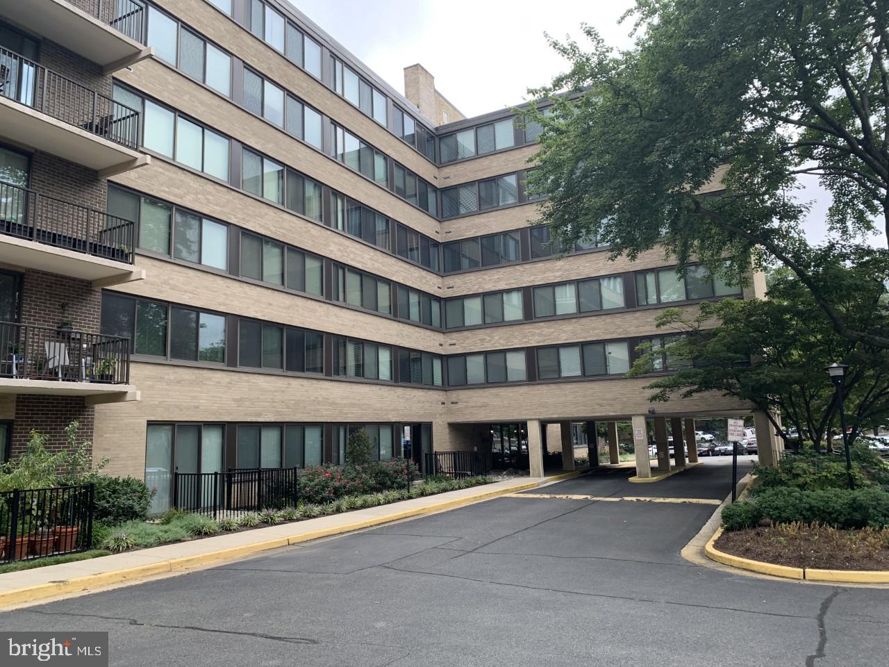 MADISON CONDOMINIUM - Residential Lease